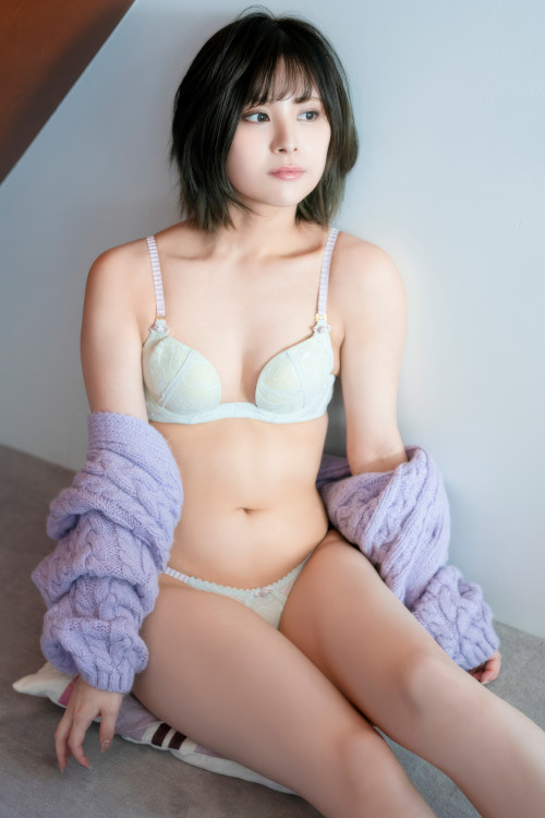 Shiori Sato 佐藤栞, FLASHデジタル写真集 「お嬢様の冒険」 Set.02