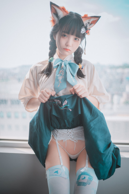 Jeong Jenny 정제니, DJAWA ‘Kitsune in Hanfu’ Set.01