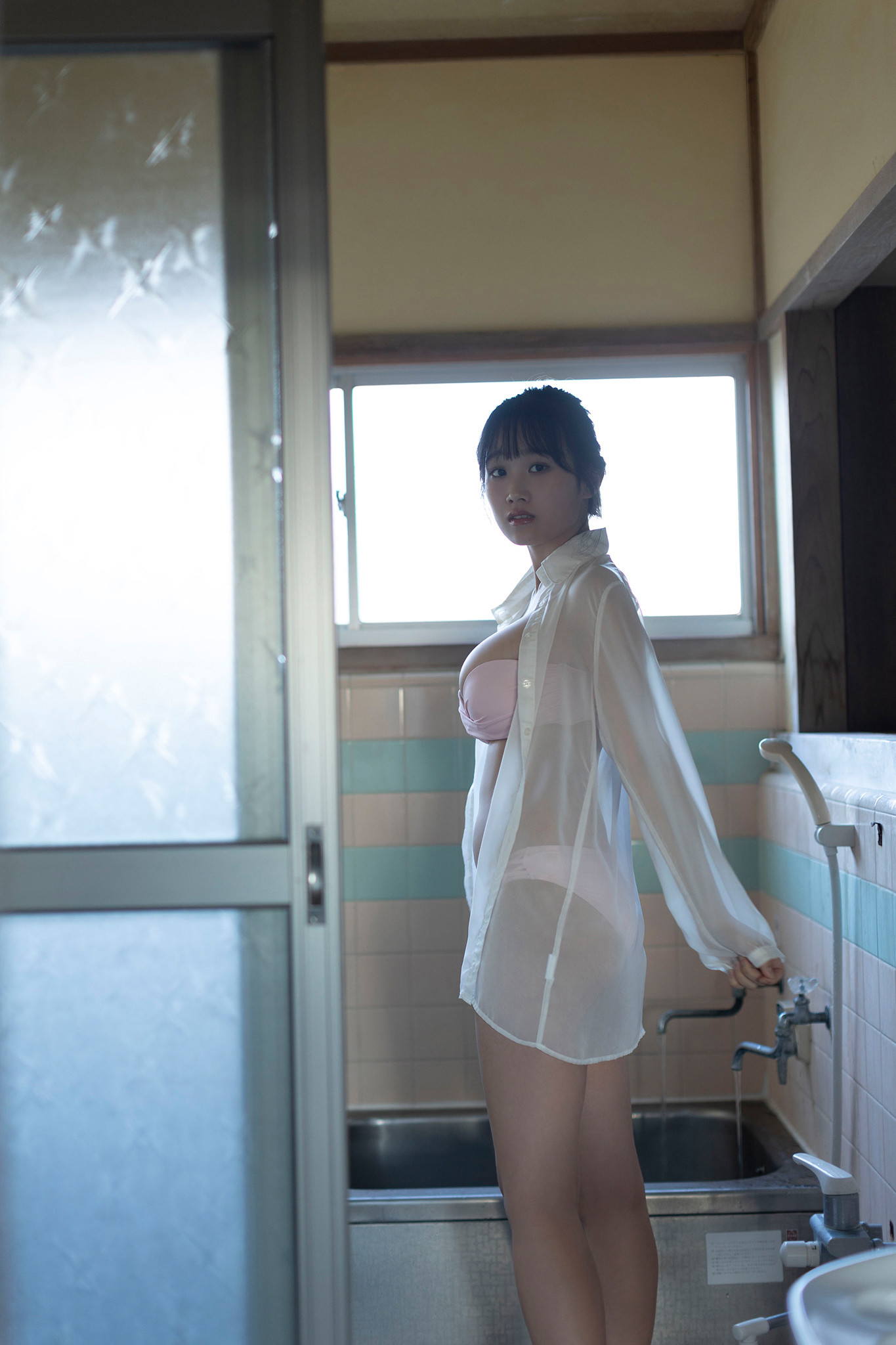 Riho Okumura 奥村梨穂, 週刊現代デジタル写真集 『もう、どぎゃんすっと？』 Set.03 - P6