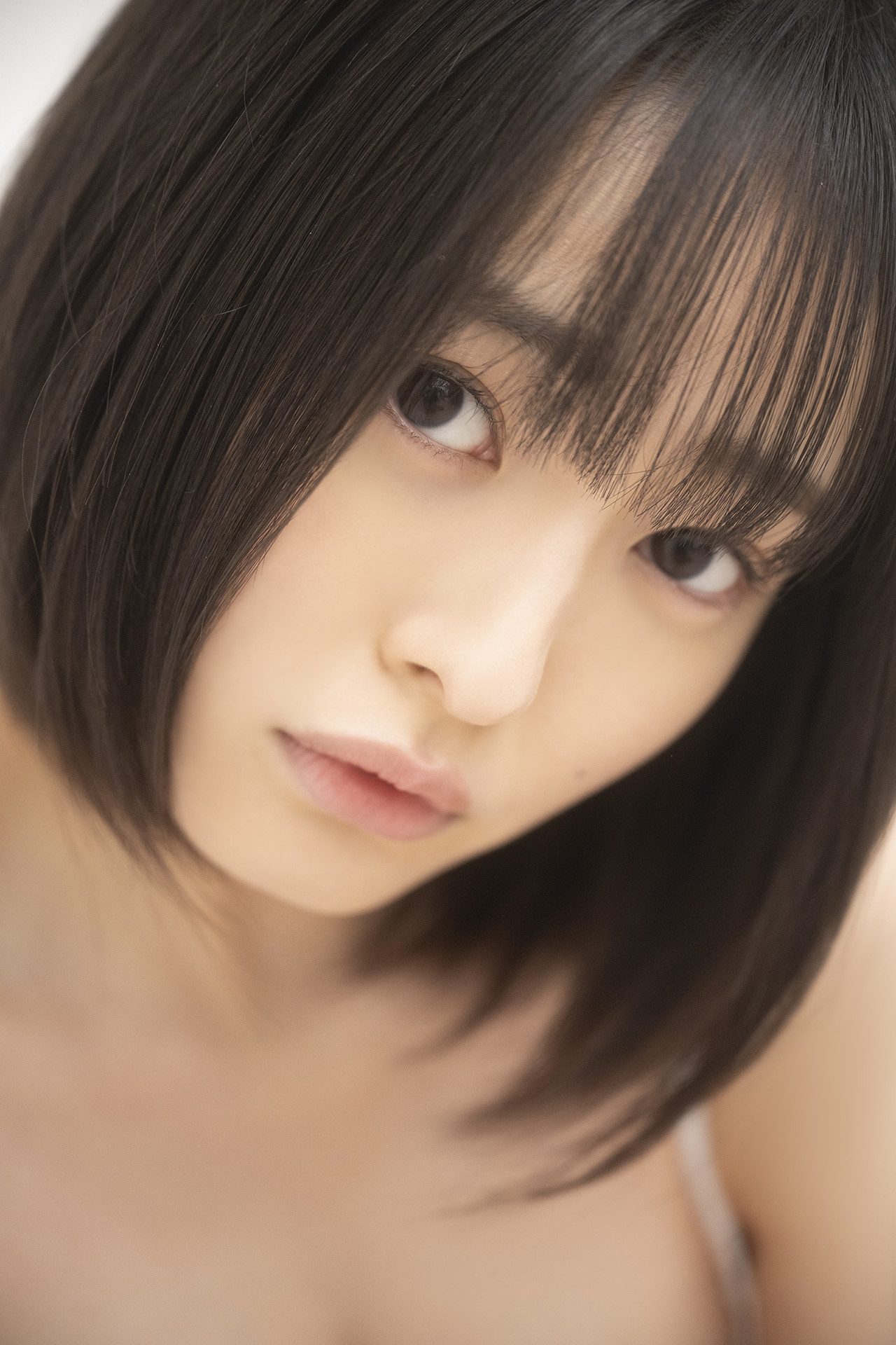 Miu Shirahama 白濱美兎, 漫画アクションデジタル写真集 「Pure White」 Set.02