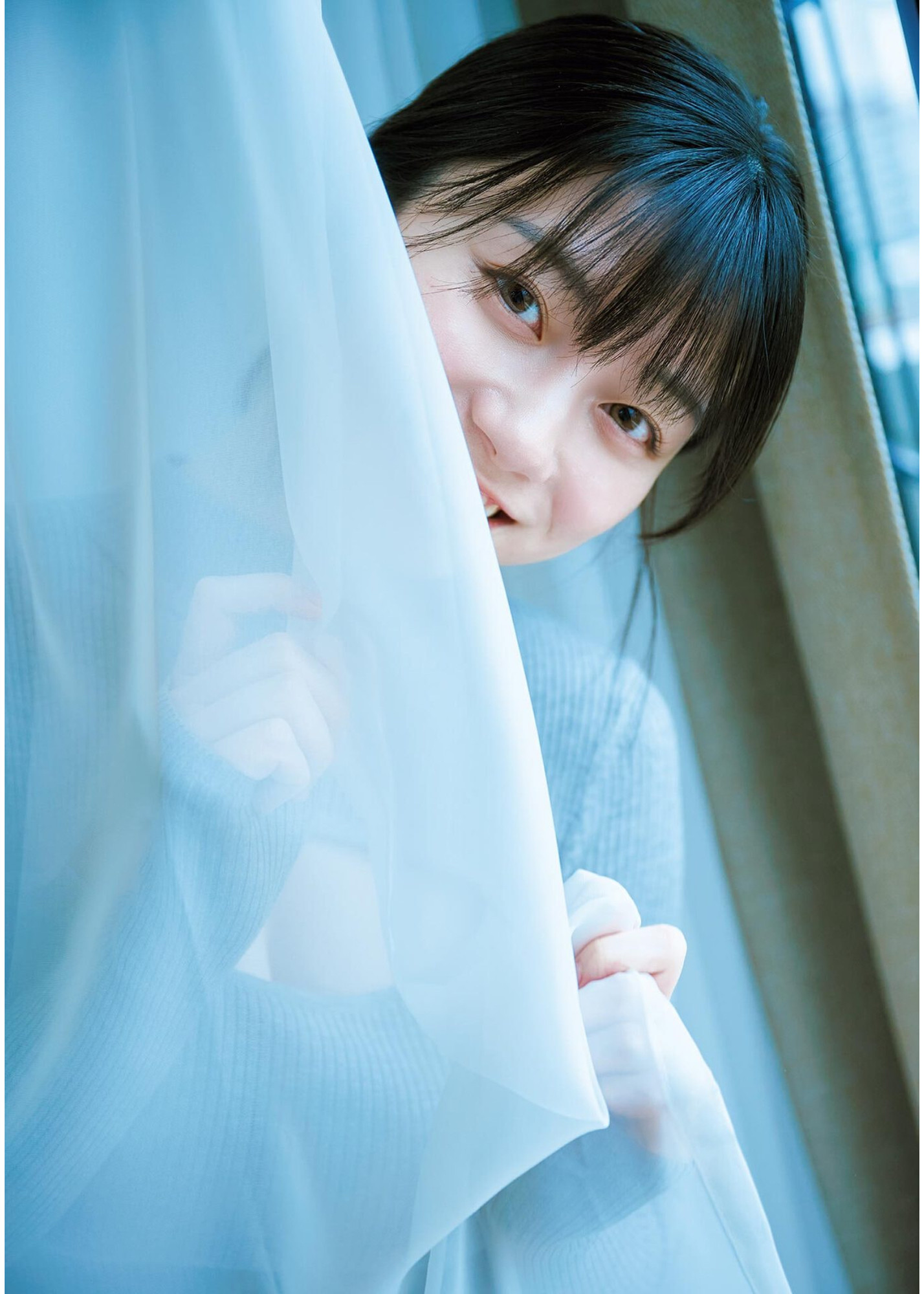 Kanna Seto 瀬戸環奈, 1st写真集 「Emerald」 Set.01 - P17