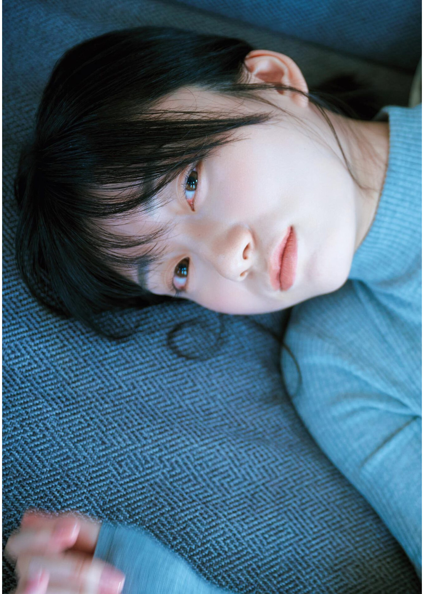 Kanna Seto 瀬戸環奈, 1st写真集 「Emerald」 Set.01 - P19