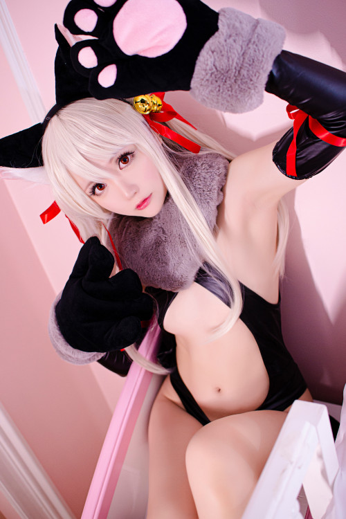 Cosplay 柒柒要乖哦 – 湖畔物语 Set.01