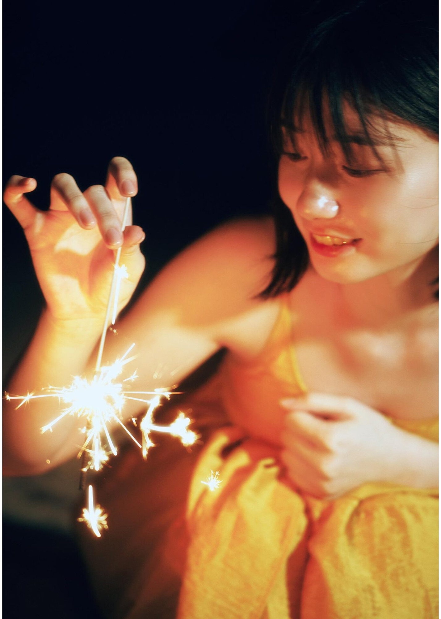 Kanna Seto 瀬戸環奈, 1st写真集 「Emerald」 Set.02 - P18