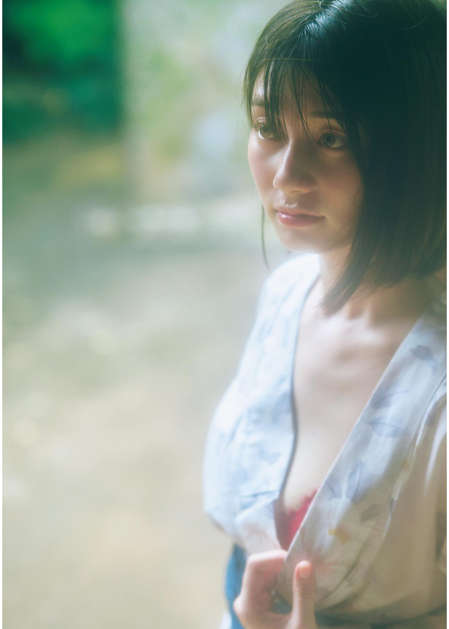 Kanna Seto 瀬戸環奈, 1st写真集 「Emerald」 Set.02 - P2