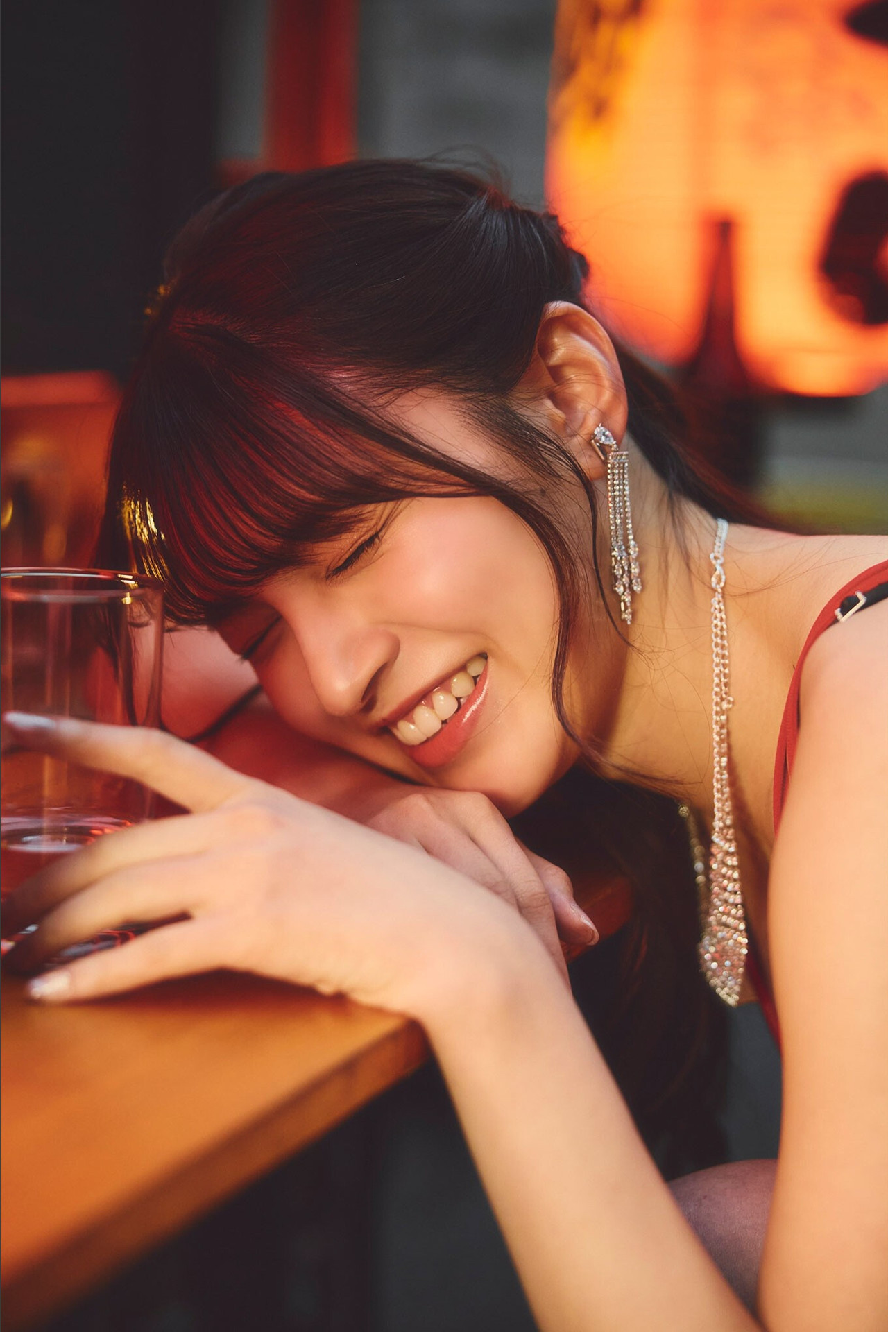 Yui Kojina 神志那結衣, SPA！デジタル写真集 「赤いドレスを脱いだら……」 Set.01 - P4