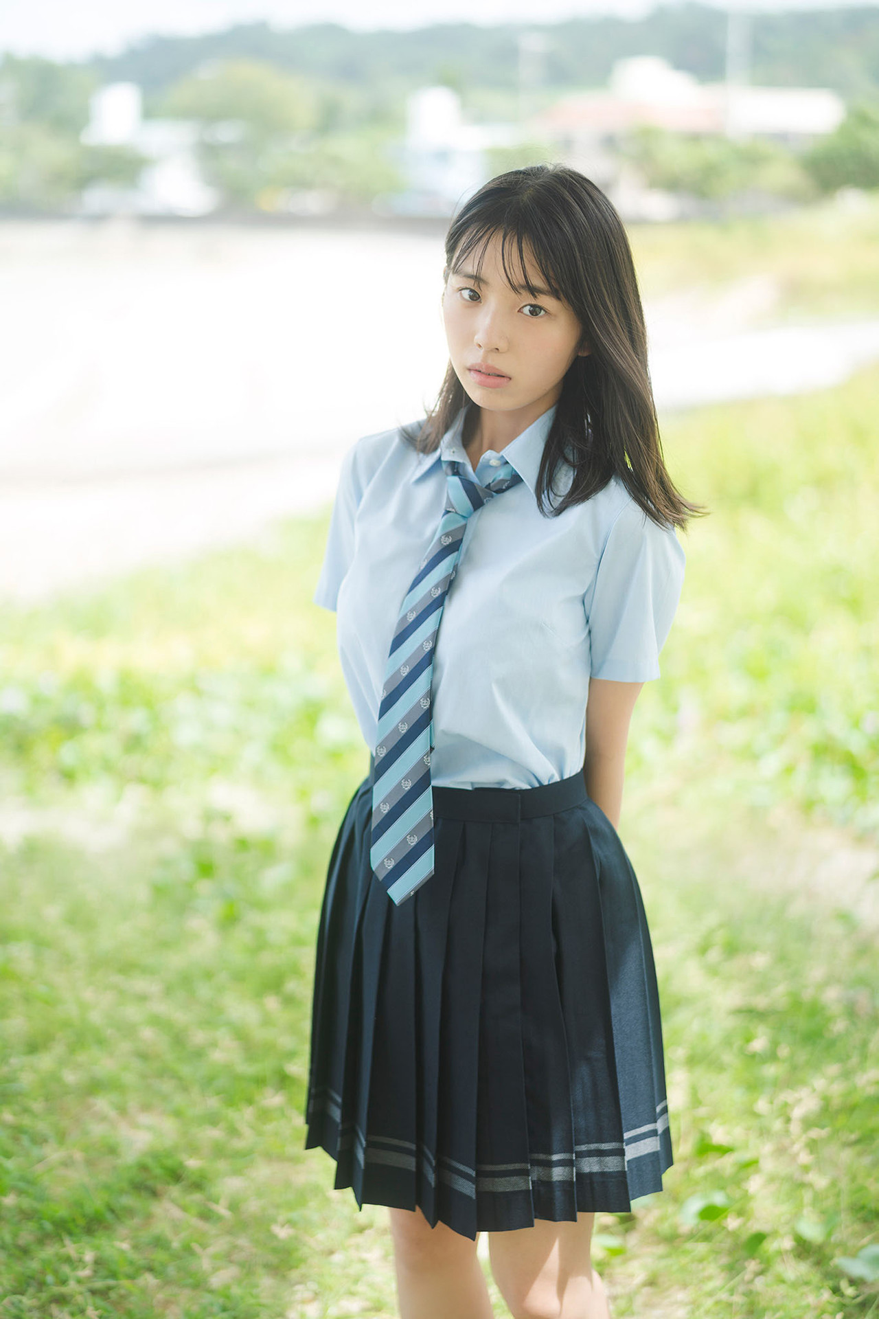 Hina Kikuchi 菊地姫奈, ヤンマガデジタル写真集 ＹＭ２０２２年４９号未公開カット Set.02 - P1