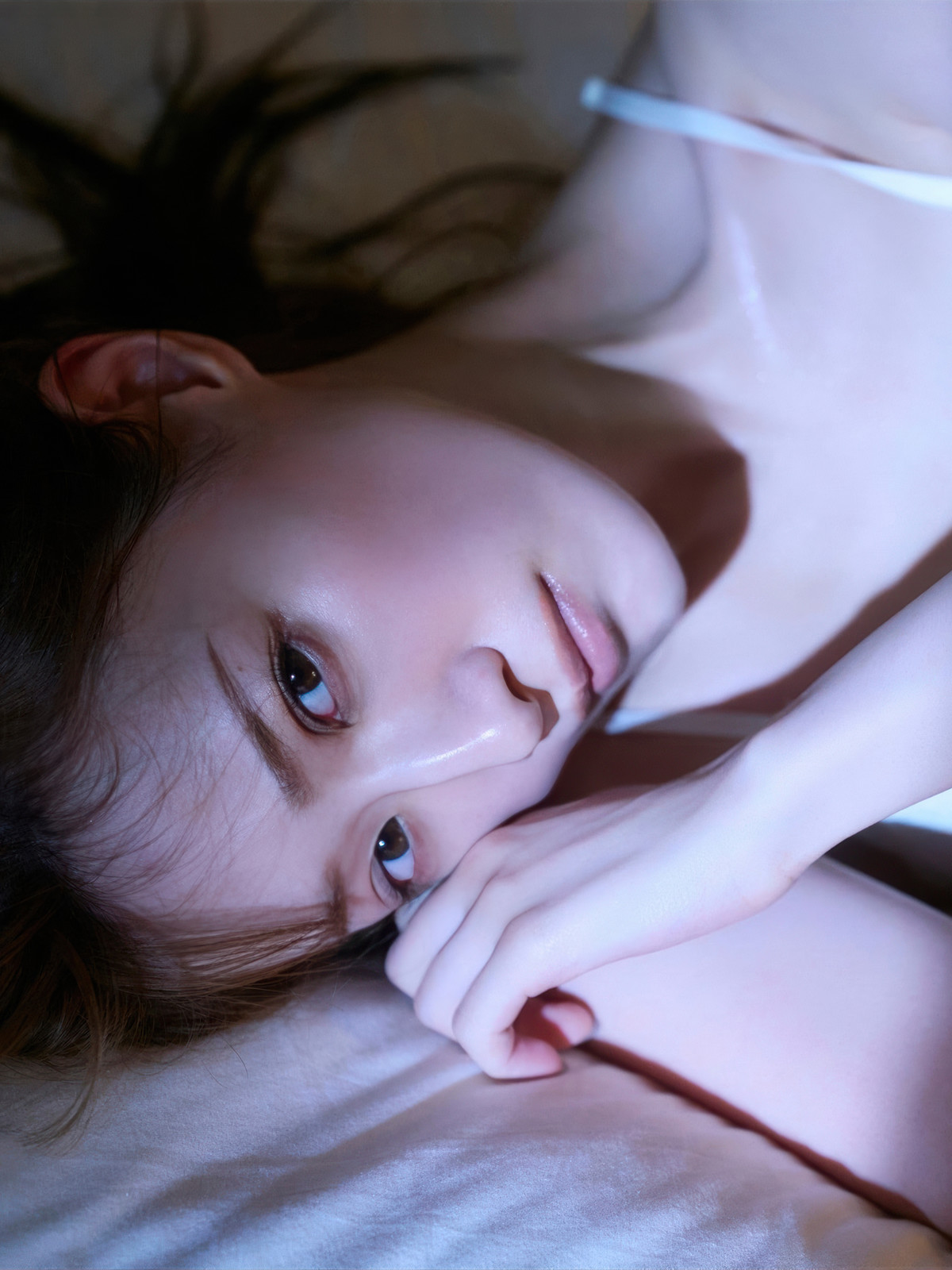 Kana Nakada 中田花奈, FLASHデジタル写真集 「Bloom」 Set.03 - P14