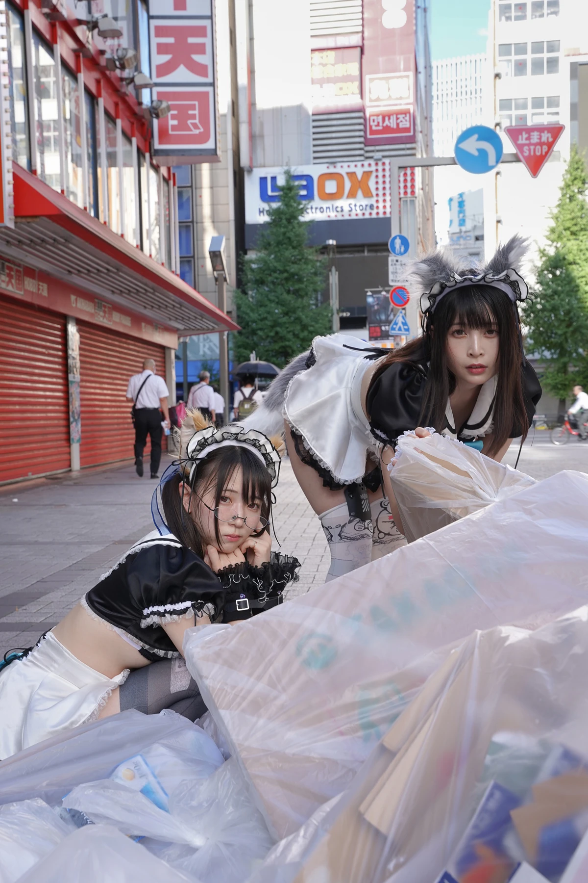 Sui Utatane うたたね翠, Mizuna Shione 水那しおね, 写真集 「野生のメイドがあらわれた！」 Set.03 - P27