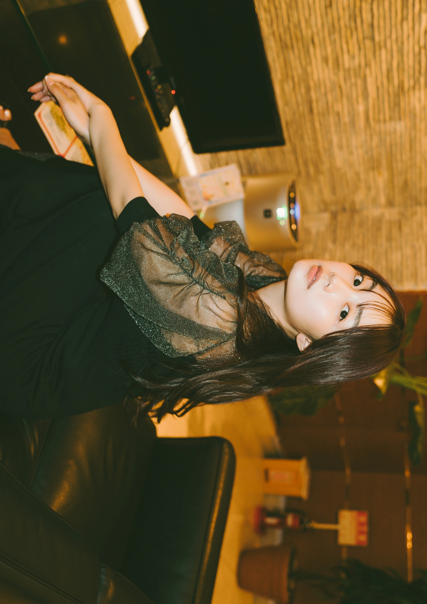 Hikari Kuroki 黒木ひかり, BRODYデジタル写真集 「Midnight romance」 Set.03 - P11