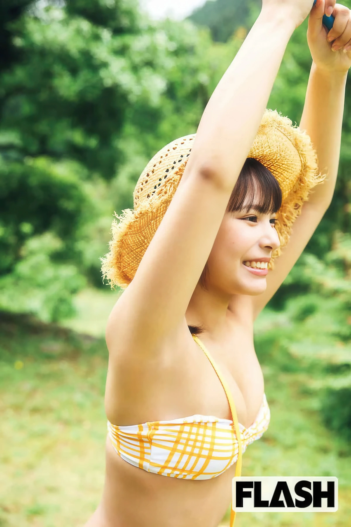 Amisa Miyazaki 宮崎あみさ, FLASH 2025.08.19-26 (フラッシュ 2025年8月19-26日号) - P14