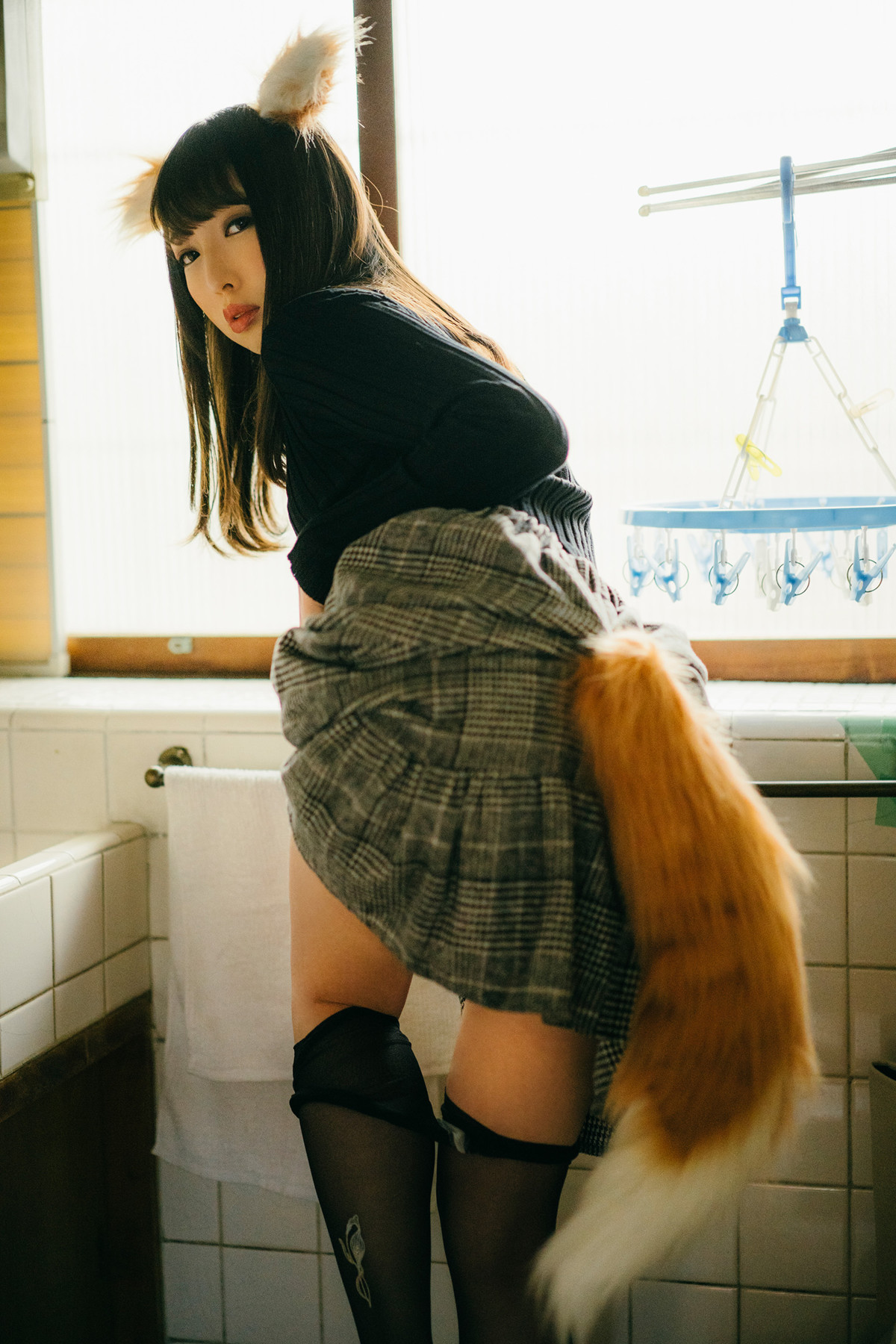 Moka Fukuda 福田もか, 写真集 ぼくのもとにとつぜん、どんぎつねが舞い降りた。 Set.02 - P12