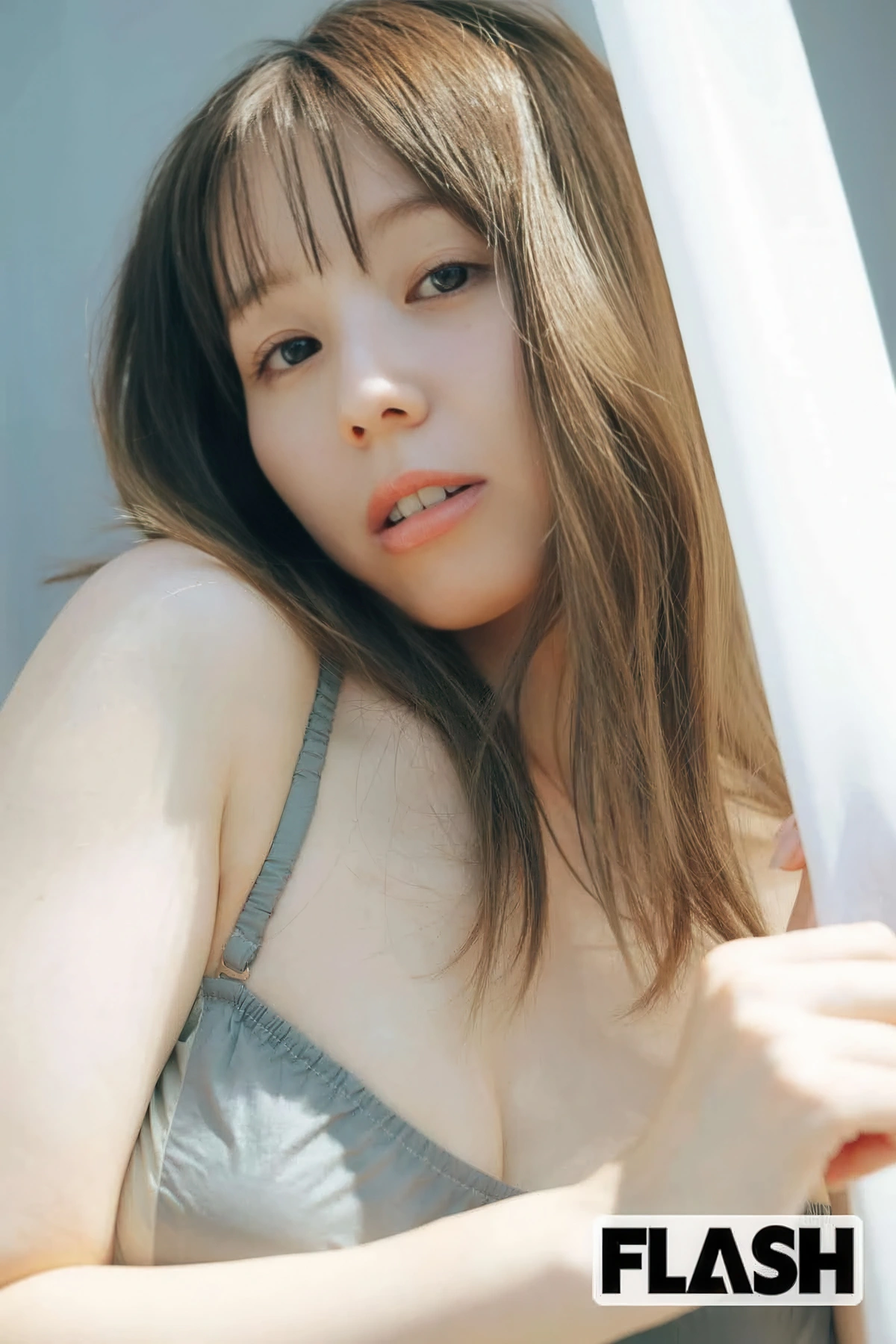 Rina Koike 小池里奈, FLASH 2025.08.19-26 (フラッシュ 2025年8月19-26日号) - P15