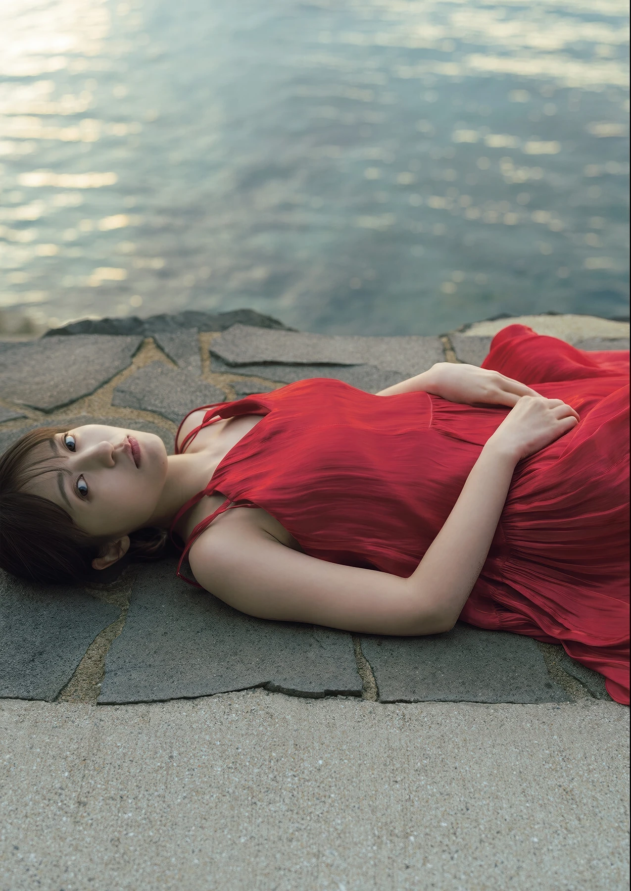 Rikako Aida 逢田梨香子, 写真集 「日々」 Set.02 - P15