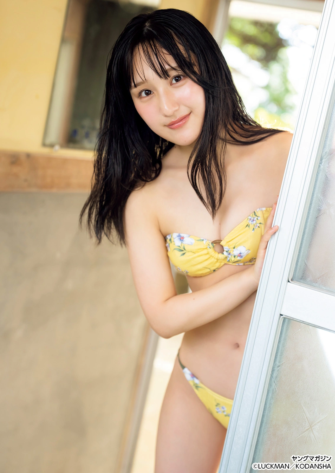 Airi Coco 愛梨ここ, Young Magazine 2025 No.45 (ヤングマガジン 2025年45号) - P15