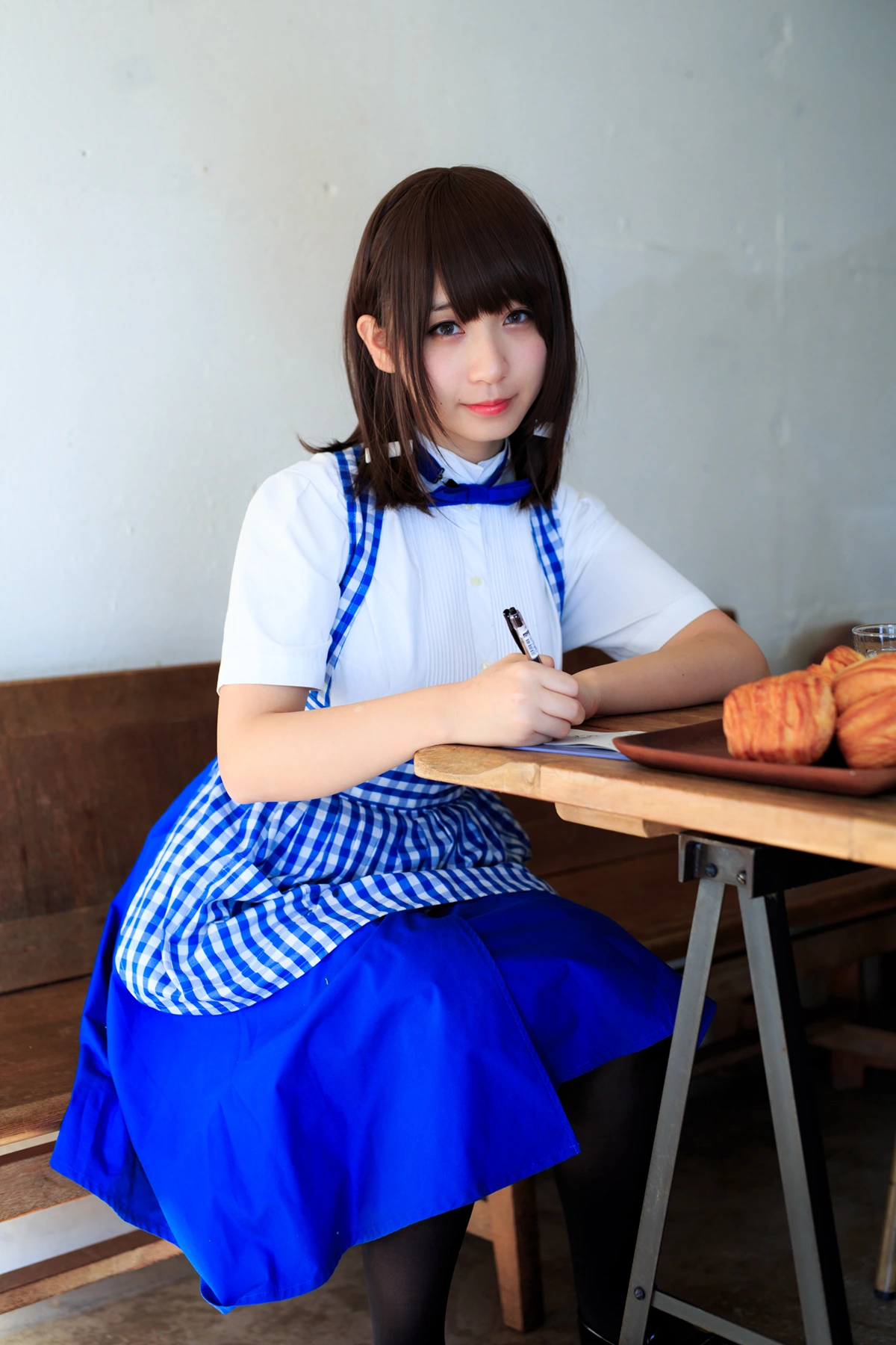 Moe Iori 伊織もえ, 写真集 (月曜日のあの子) Set.03 - P26