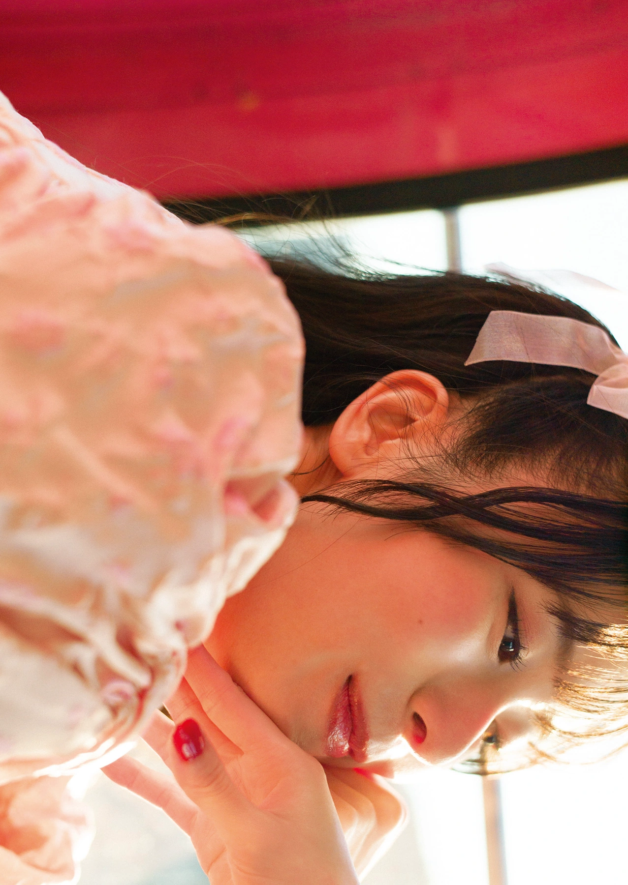 Kotoko Sasaki 佐々木琴子, 1st写真集 「明け方の夢」 Set.04 - P12
