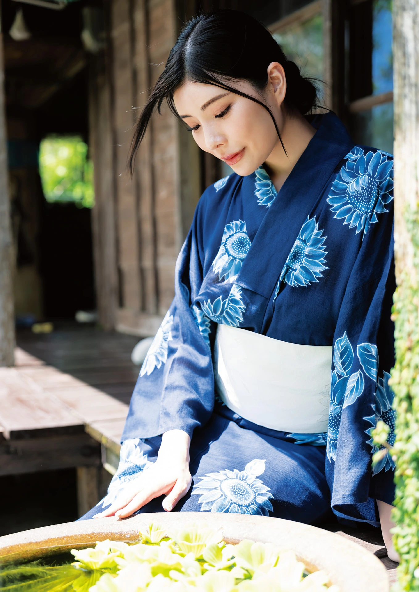 Rei Kamiki 神木麗, 写真集 「Beyond」 Set.01 - P5