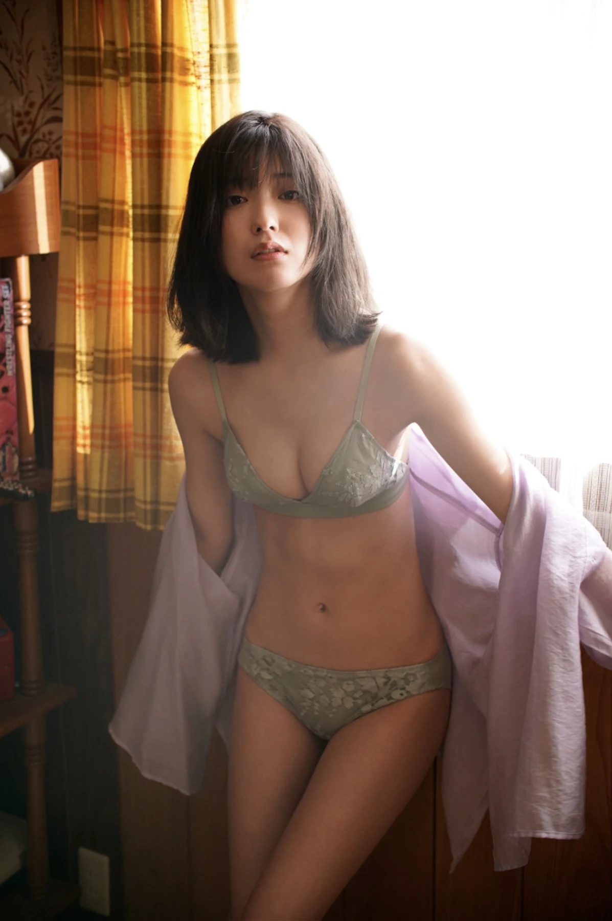 Mio Kudo 工藤美桜, FLASHデジタル写真集 「初夏の艶」 Set.01 - P13