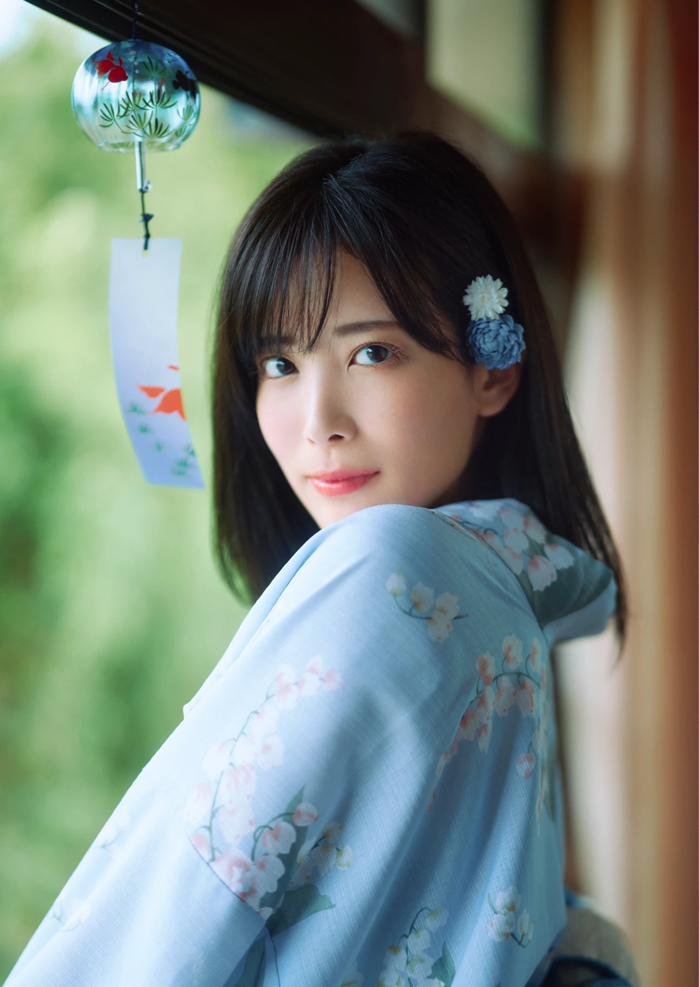 Sayaka Kitahara 北原沙弥香, Young Jump 2025 No.45 (ヤングジャンプ 2025年45号) - P12