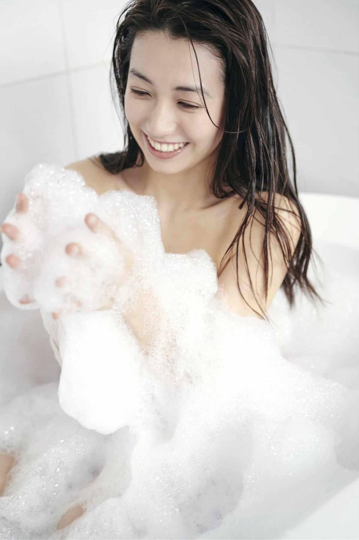 Airi Sato 佐藤あいり, FRIDAYデジタル写真集 「新宿ロンリネス」 Set.02 - P22