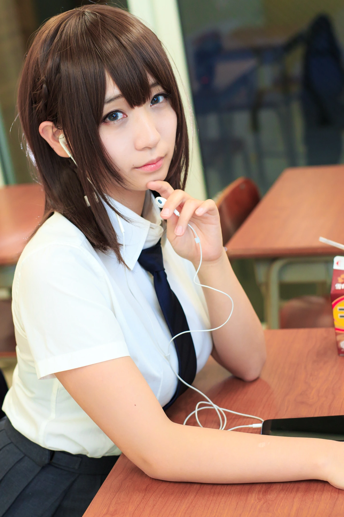 Moe Iori 伊織もえ, 写真集 (月曜日のあの子) Set.04 - P13