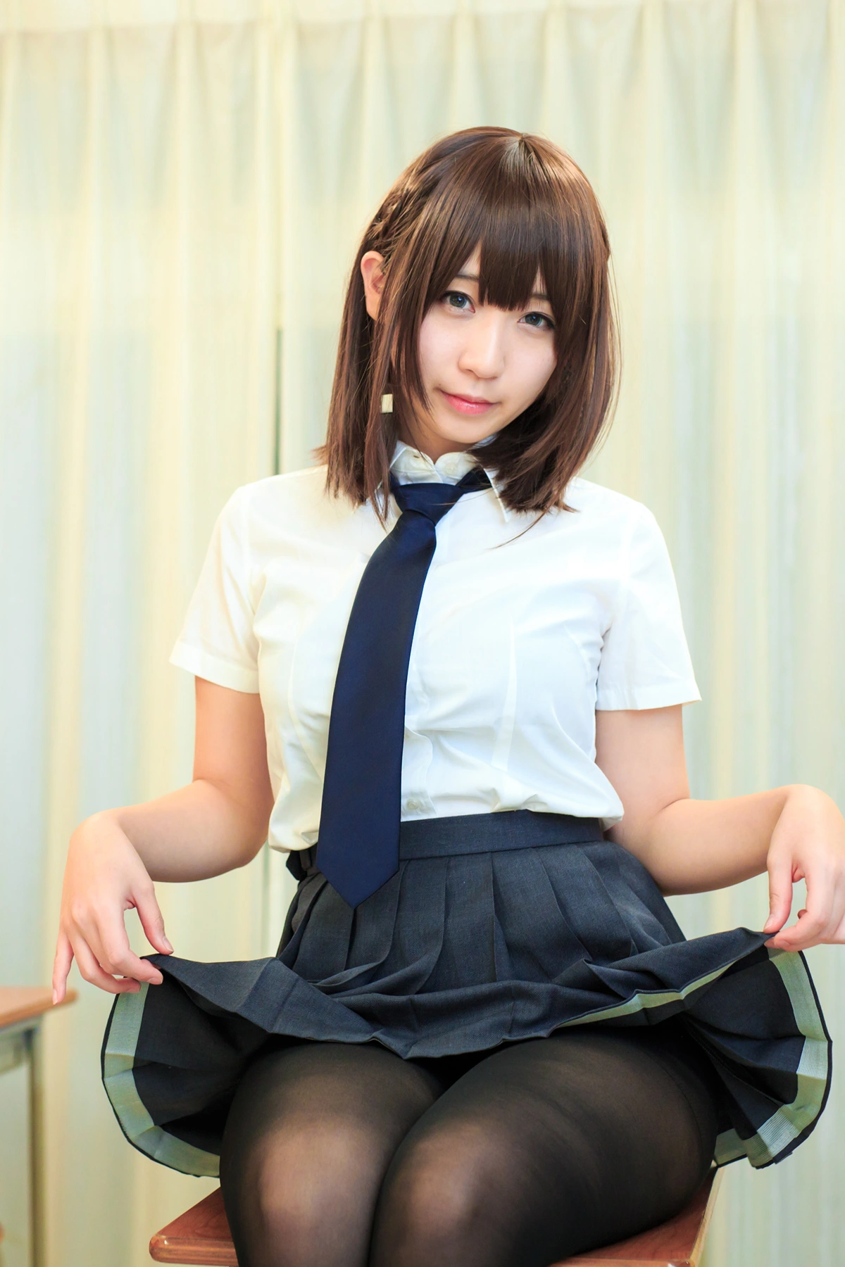Moe Iori 伊織もえ, 写真集 (月曜日のあの子) Set.04 - P25