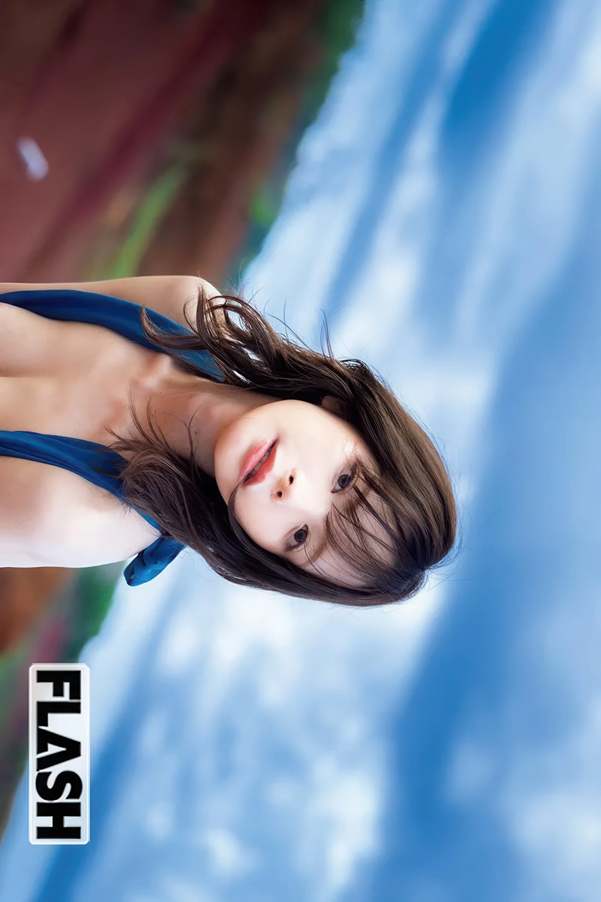 Kana Momonogi 桃乃木かな, FLASH 2025.10.21 (フラッシュ 2025年10月21日号) - P17