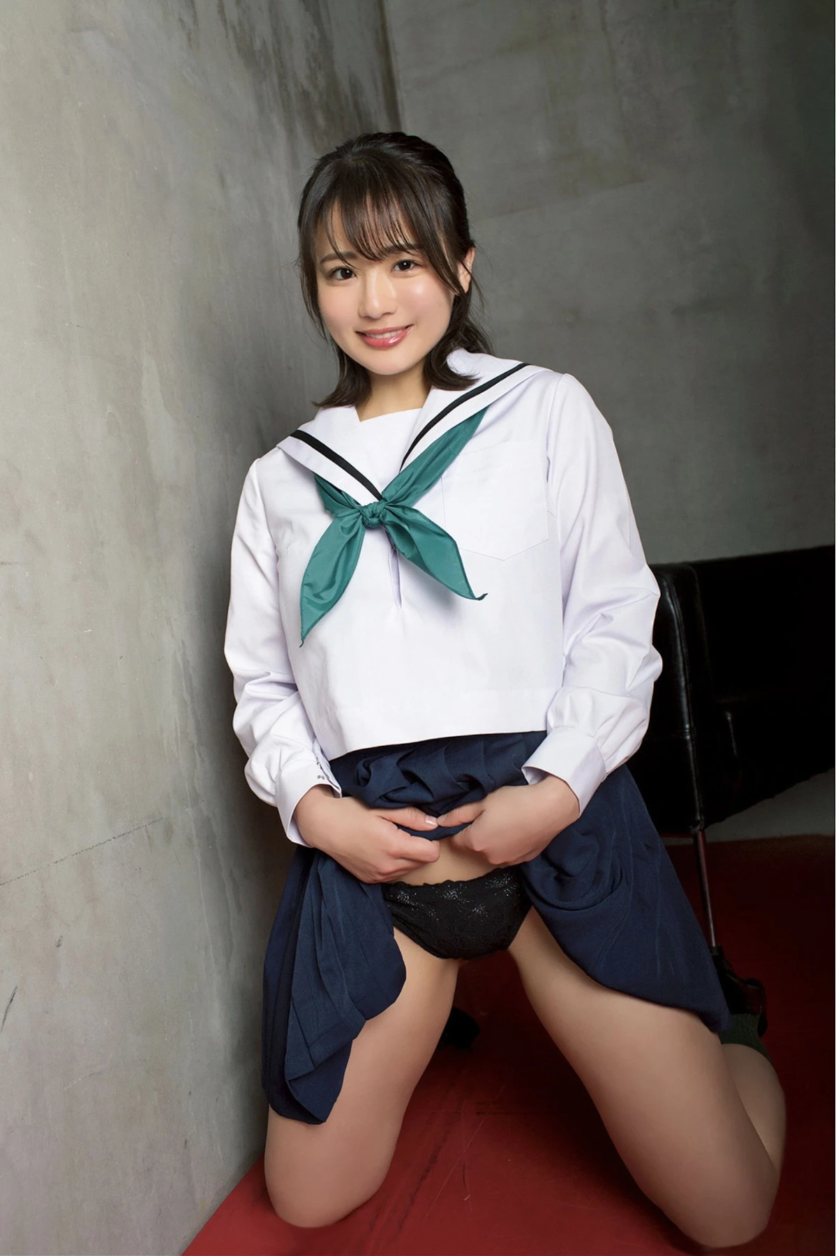Natsumi Hirajima 平嶋夏海, デジタル写真集 「授業中にコクらないで！ Vol.5」 Set.03 - P1