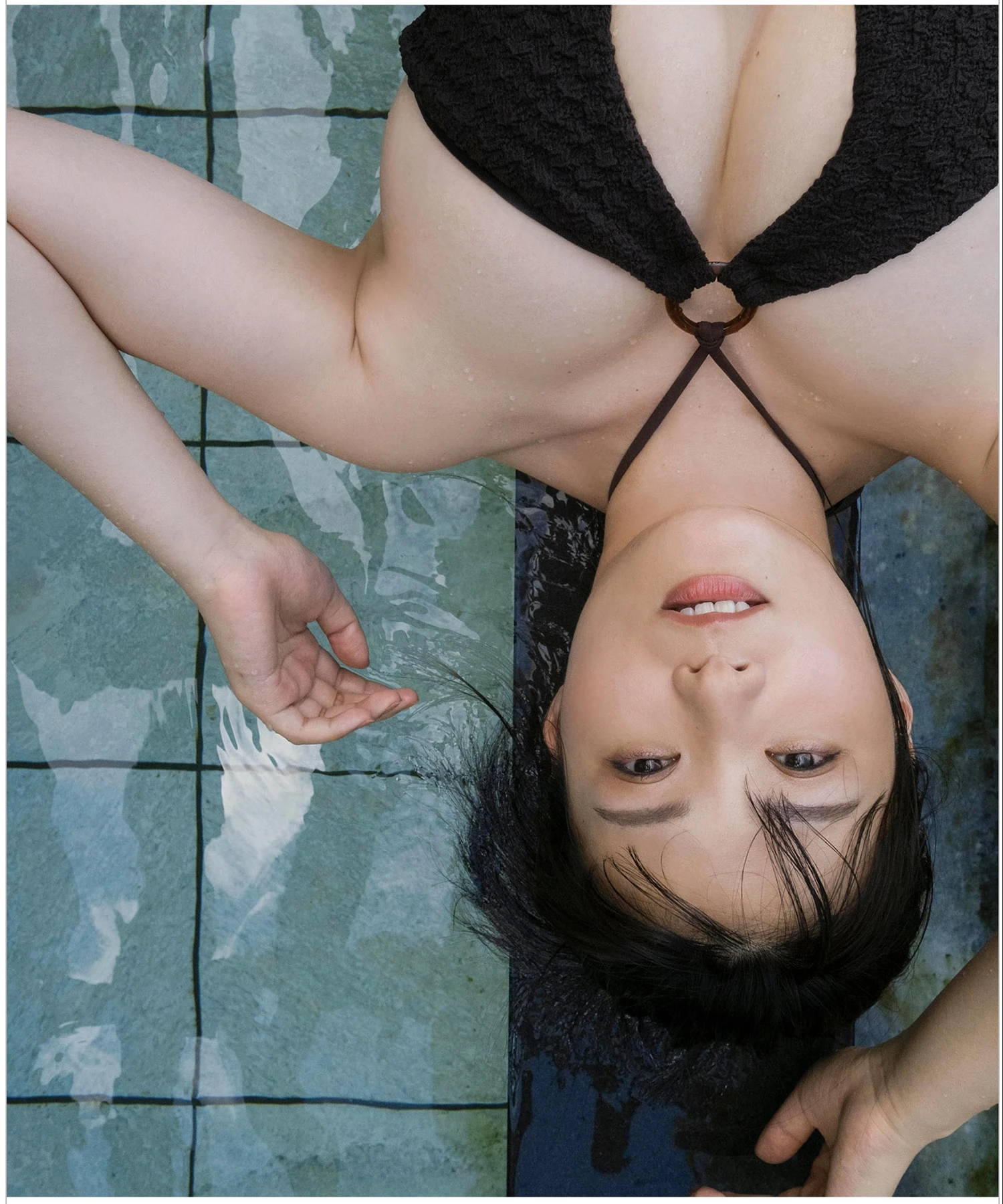 Mizuki Hoshina 星名美津紀, Weekly Playboy 2025 No.45-46 (週刊プレイボーイ 2025年45-46号) - P15