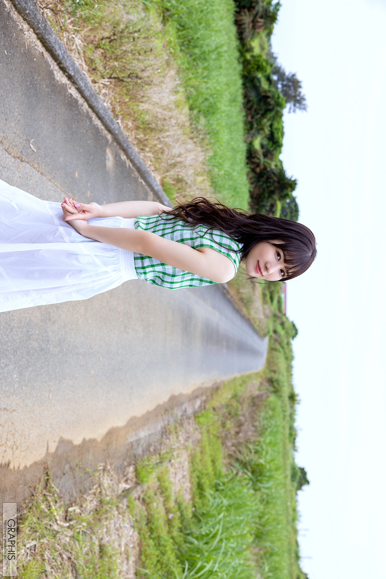 Mei Itsukaichi 五日市芽依, Graphis Special Gravure 「Vacation」 Vol.08 - P15
