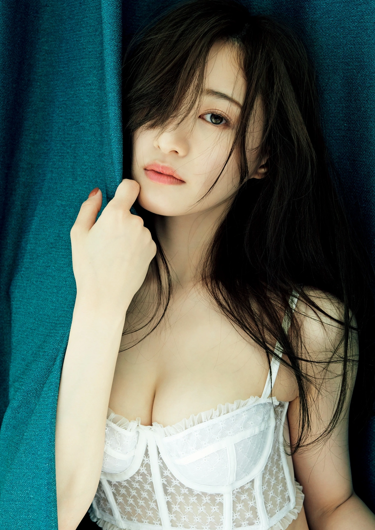 Kana Nakada 中田花奈, 2nd写真集 「掻き立てる」 Set.01 - P32