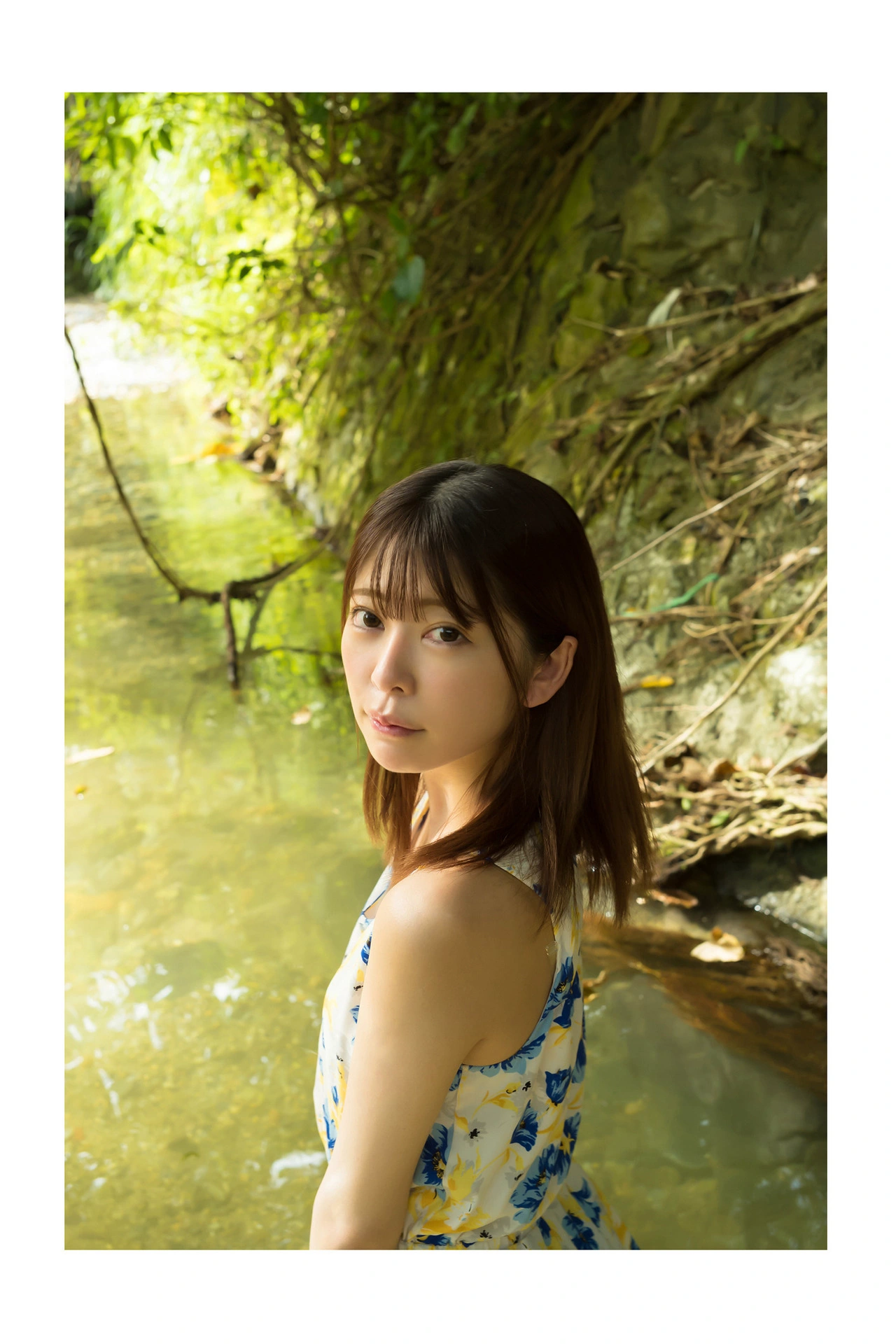 Hinako Mori 森日向子, ヌード写真集 「夏 駆ける 空 Blue sky Blue」 Set.01 - P1