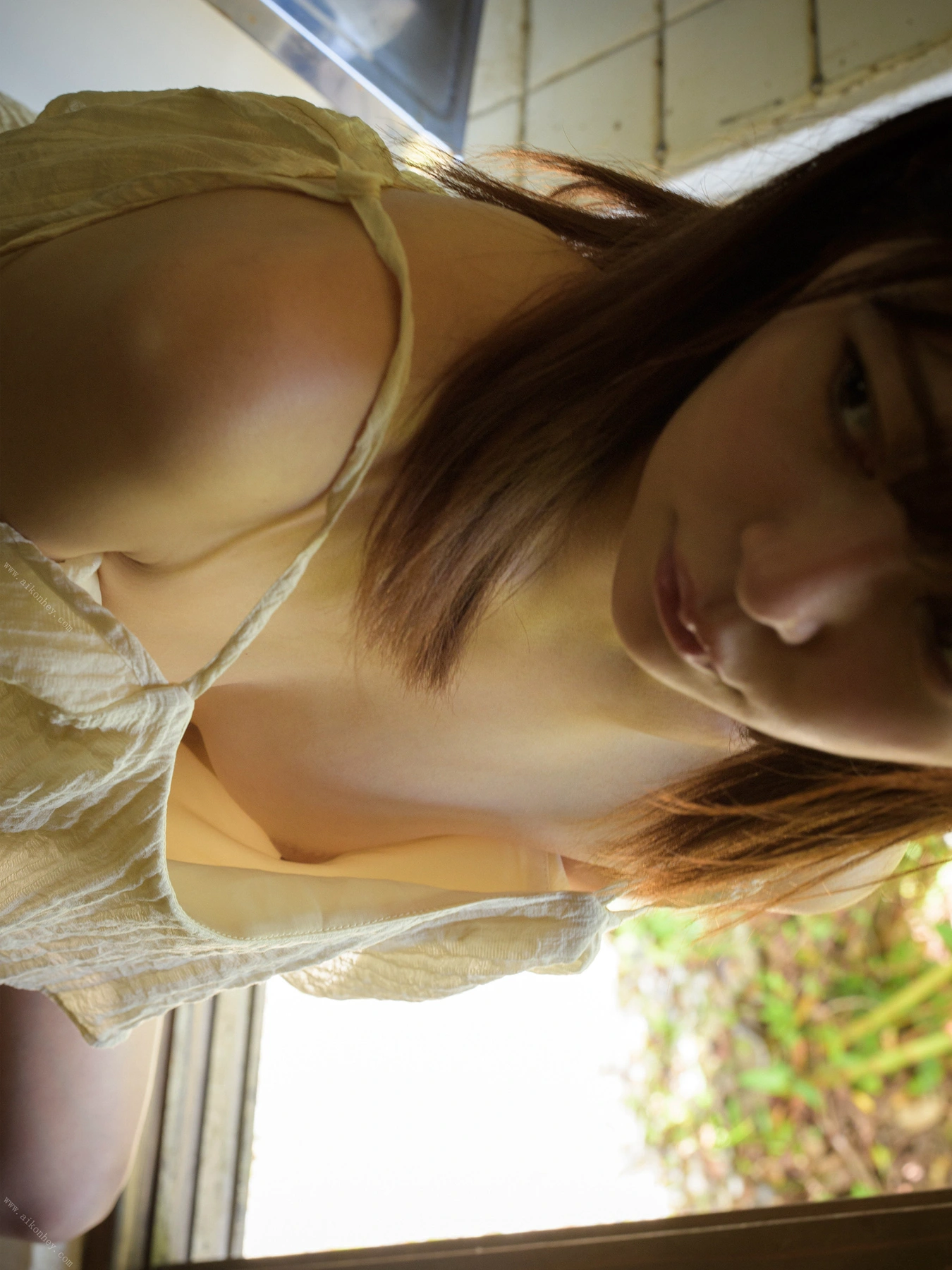 Hinako Mori 森日向子, ヌード写真集 「夏 駆ける 空 Blue sky Blue」 Set.01 - P19