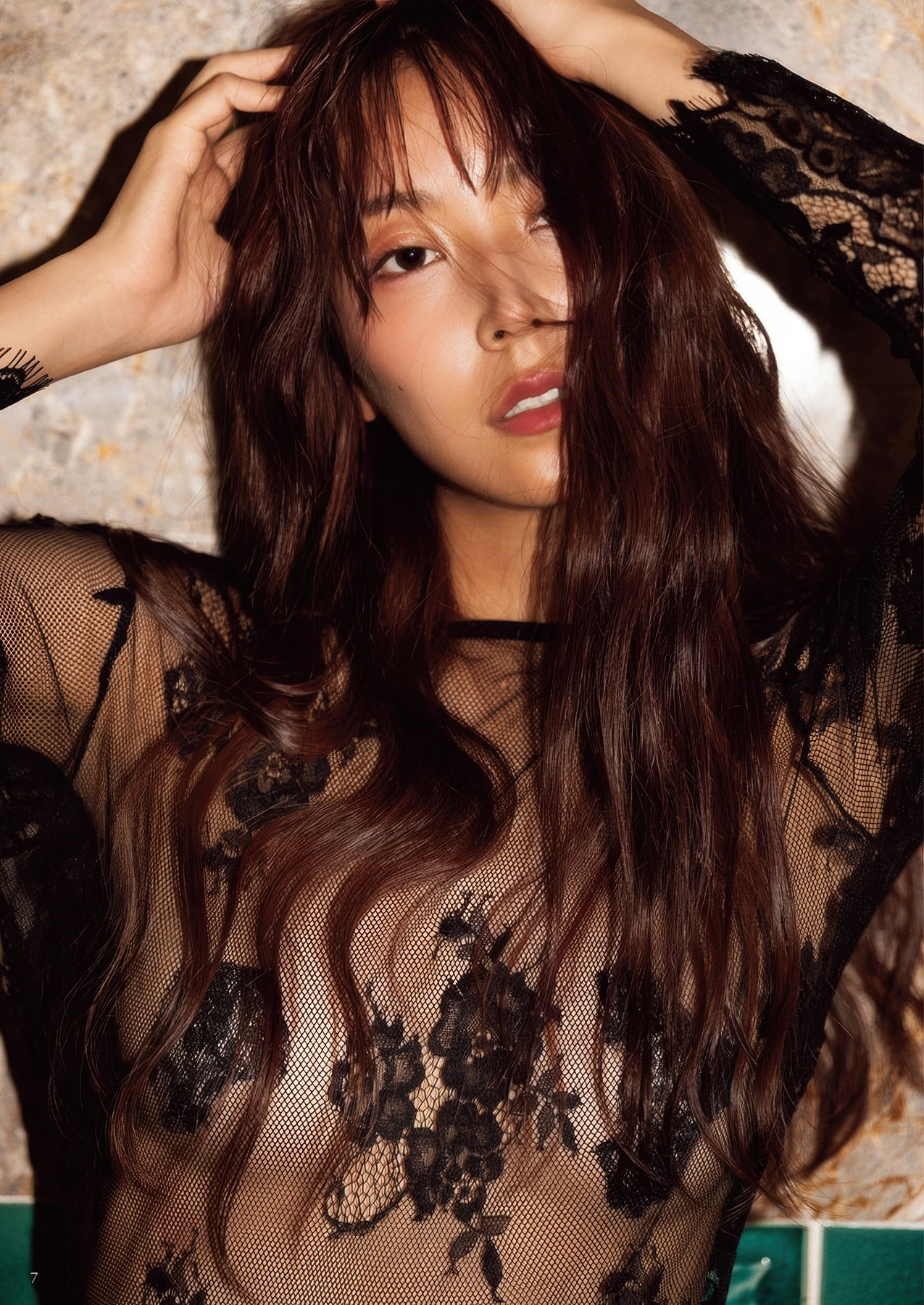 Miru Shiroma 白間美瑠, Young Champion 2025 No.23 (ヤングチャンピオン 2025年23号) - P6