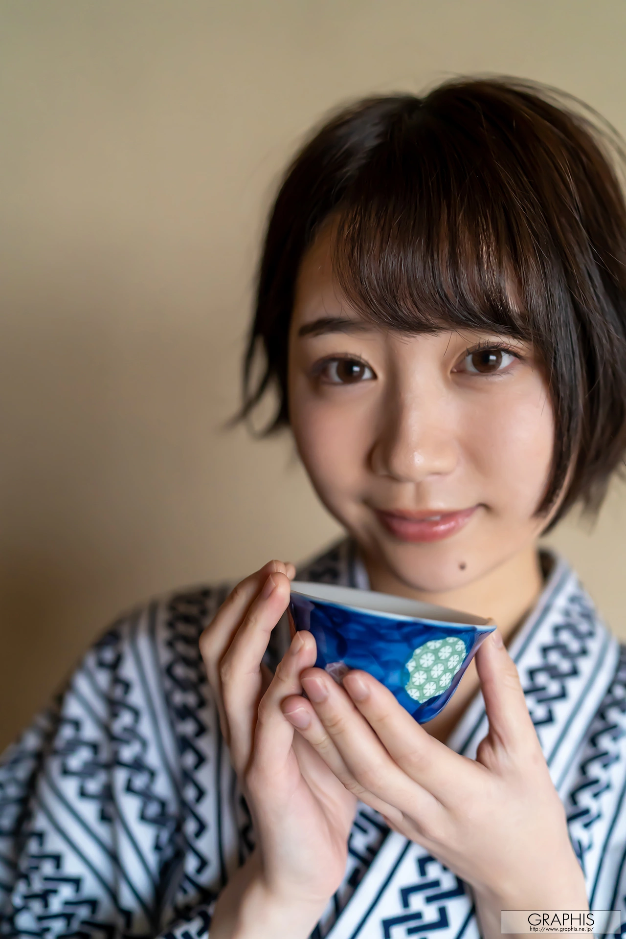 Shiho Fujie 藤江史帆, Graphis Limited Edition 2025.11 - P15