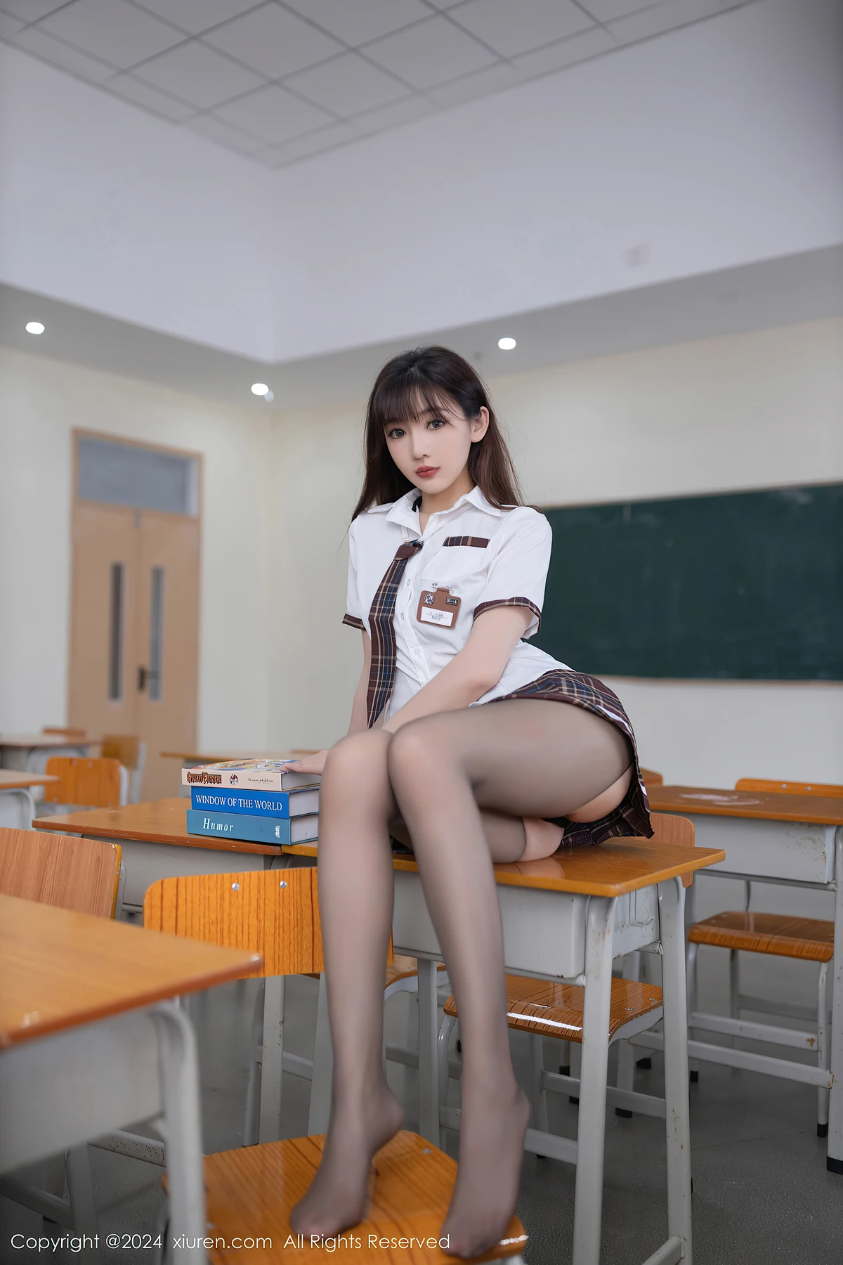 XiuRen秀人网 No.8918 陆萱萱LuXuanXuan - P4