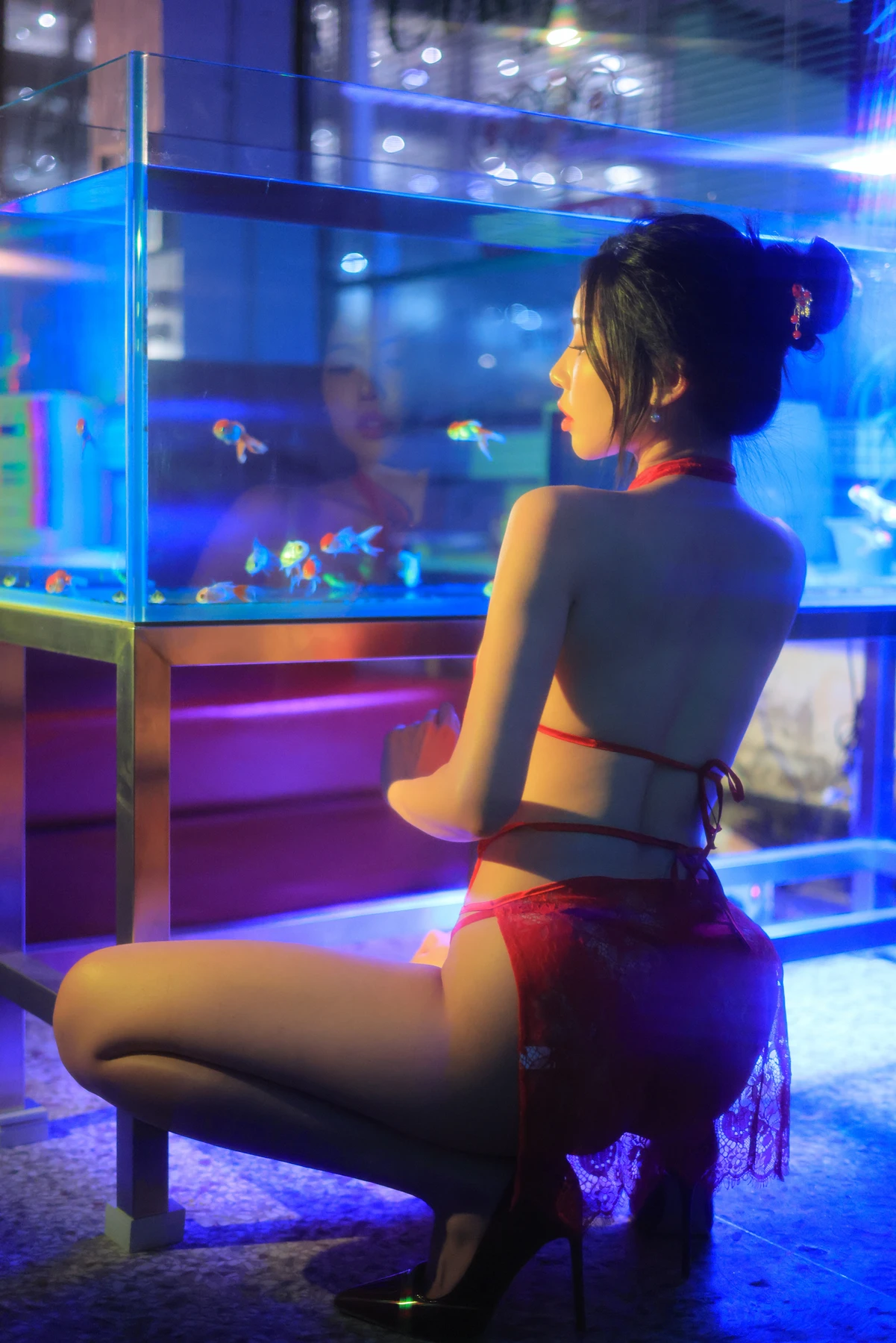 Dongeuran 동그란, PhotoBook 「Hong Kong」 Set.01 - P15
