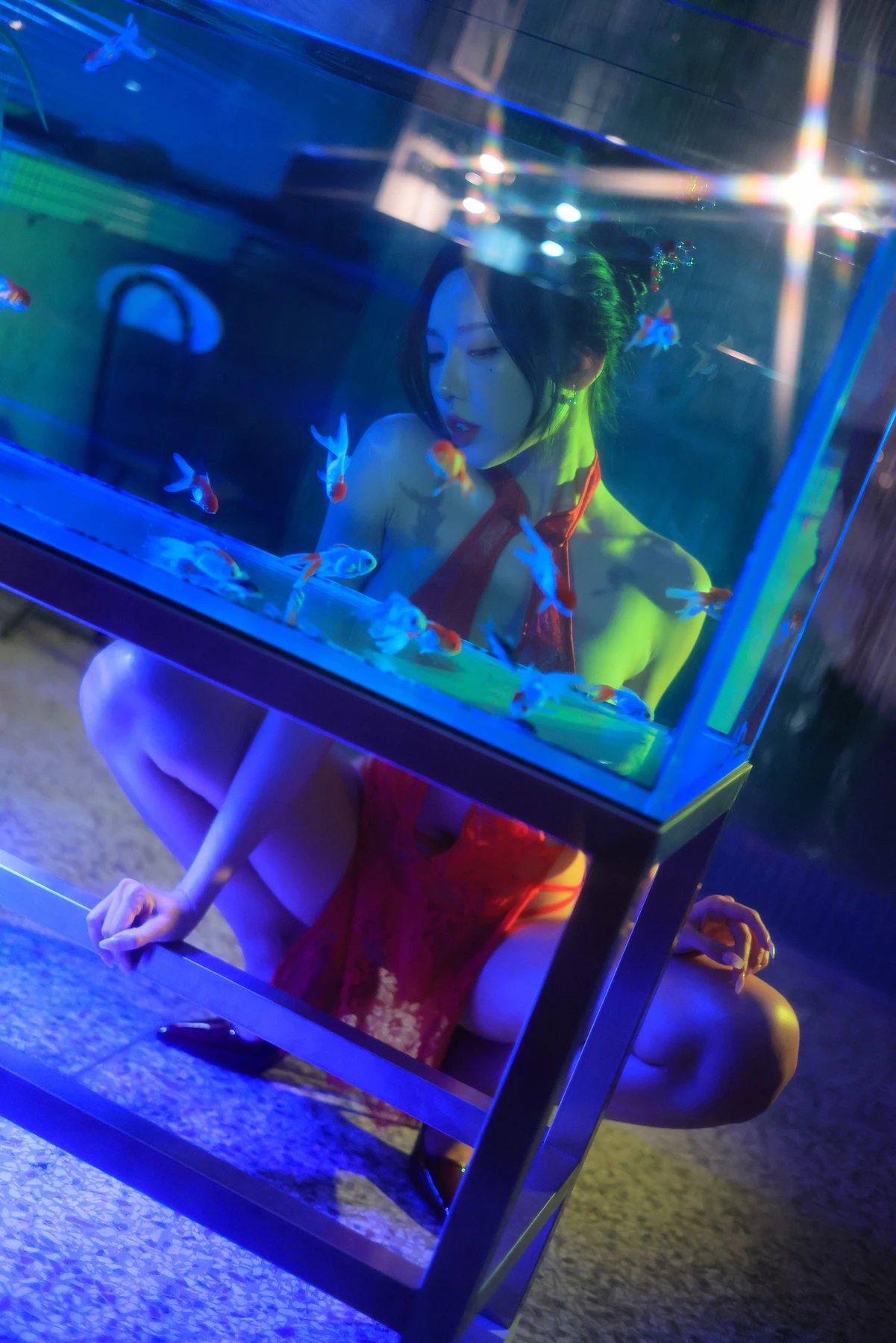 Dongeuran 동그란, PhotoBook 「Hong Kong」 Set.01 - P8
