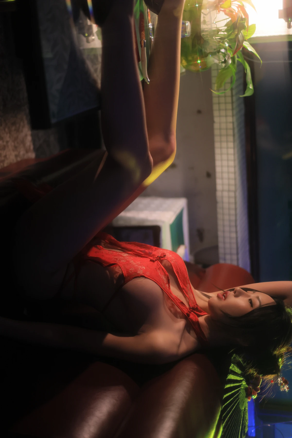 Dongeuran 동그란, PhotoBook 「Hong Kong」 Set.02 - P35