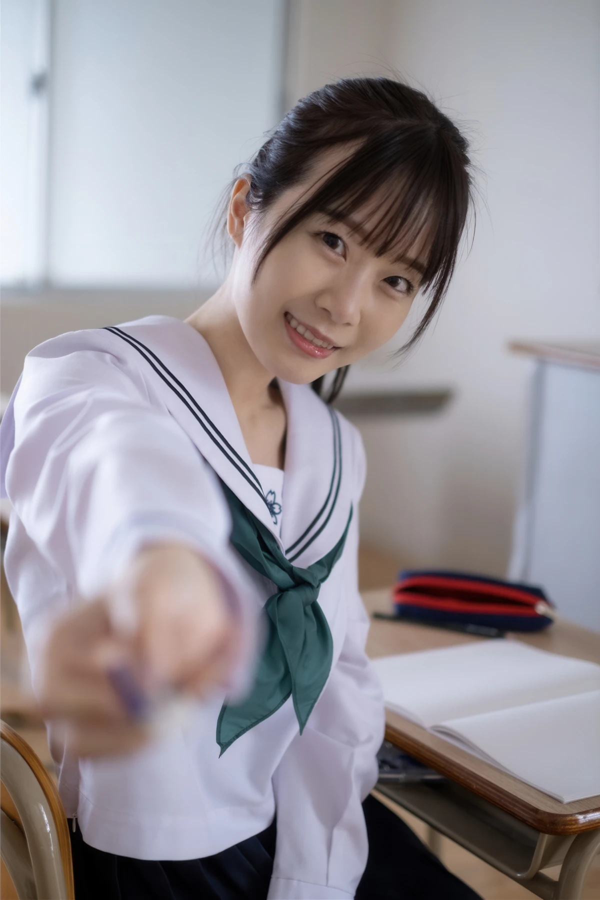 Mao Watanabe 渡辺まお, 撮り下ろしBEST Premium Vol.01 Exclusive Cut Set.02 - P18