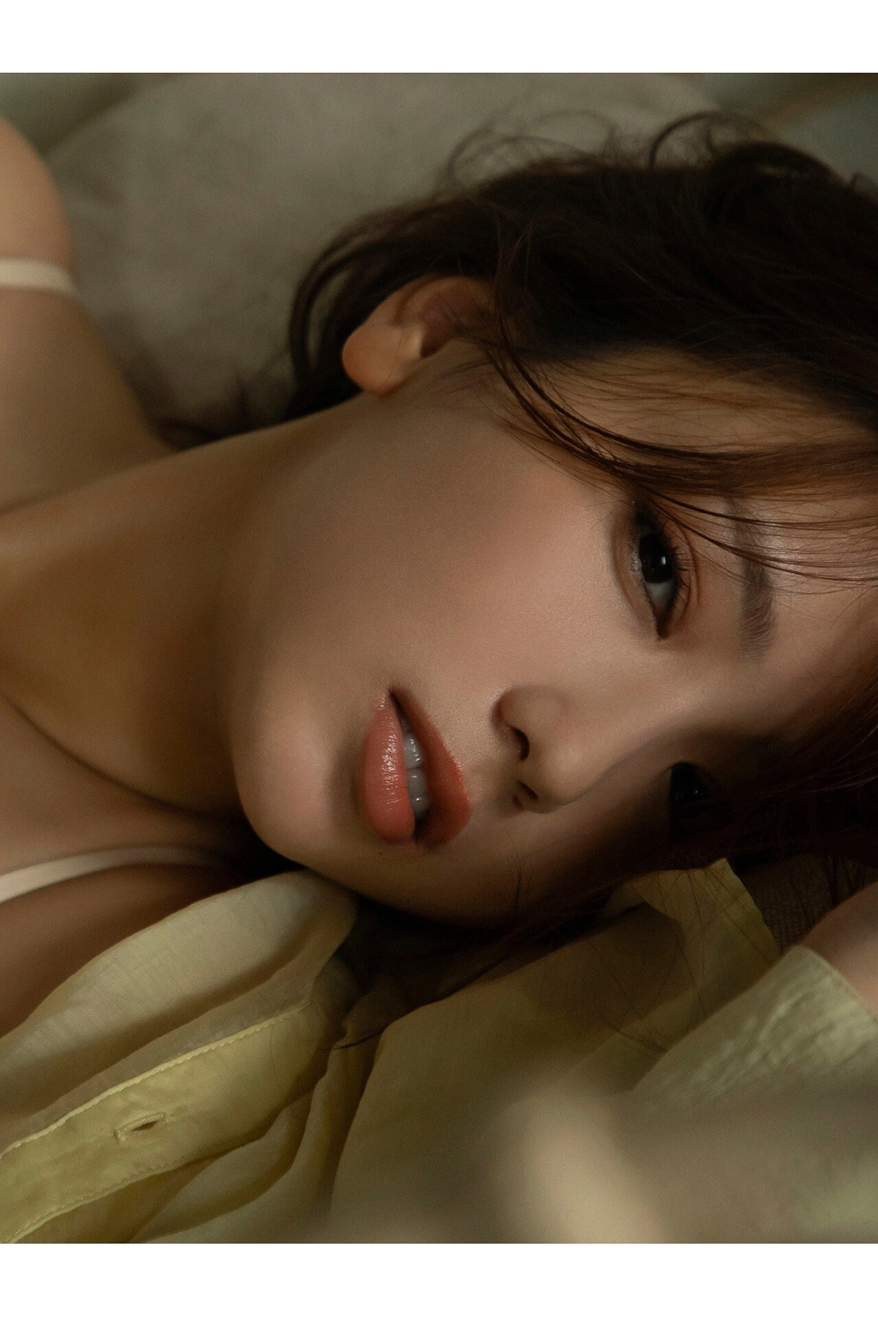 Aika Sawaguchi 沢口愛華, FLASHデジタル写真集 「Silent Heat」 Set.01 - P21