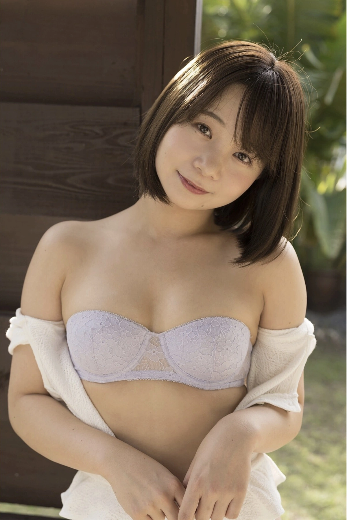 Mana 真奈, 写真集 激撮 「無邪気なおっぱい」 Set.02 - P22