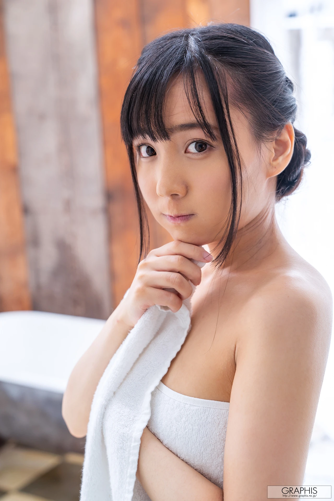 Mayoi Arisaka 有坂真宵, Graphis Gals 「Cute & Sexy」 Vol.02 - P41