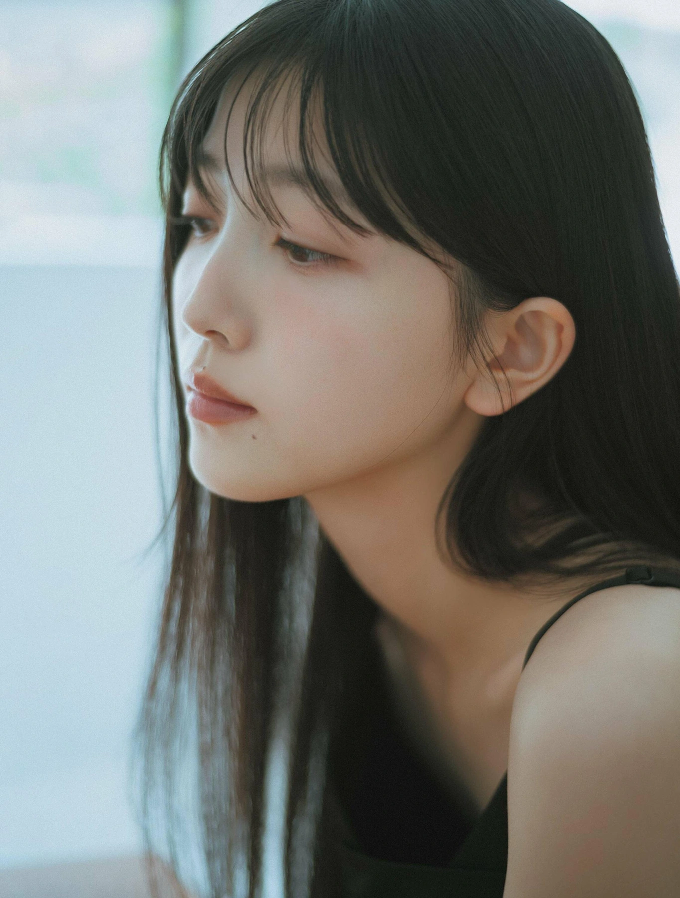 Shiori Kubo 久保史緒里, B.L.T Graph 2025年1月号 Vol.113 - P9