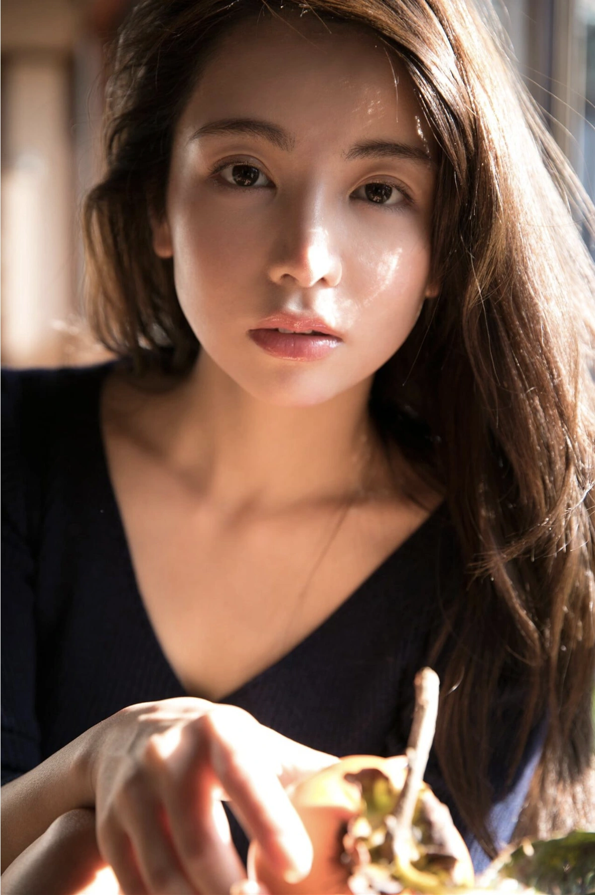 Miu Nakamura 仲村美海, 週刊ポストデジタル写真集 『背中を流して』 Set.01 - P10