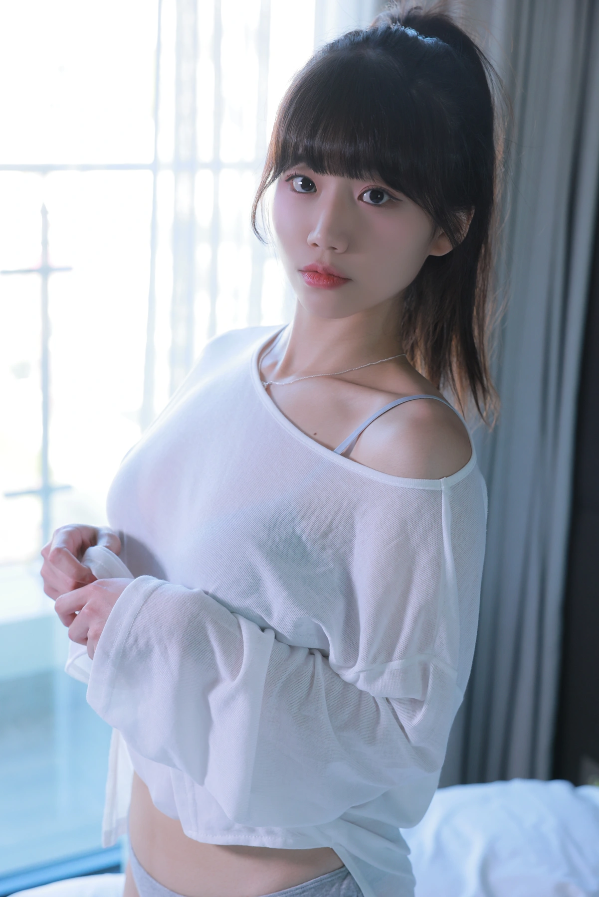 Yui 유이, SWEETBOX Photobook 「Teddy Bear」 Set.01 - P13