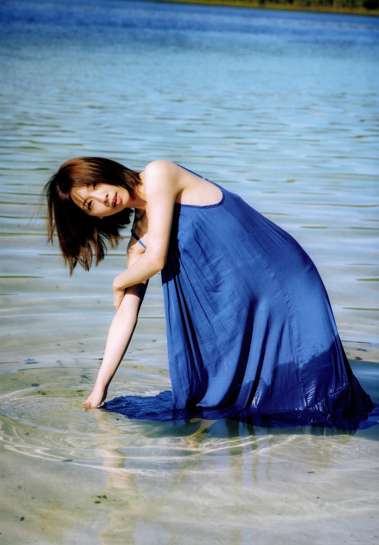 Suzuka Tomita 富田鈴花, 写真集 「鈴花サーキット」 Set.04 - P19
