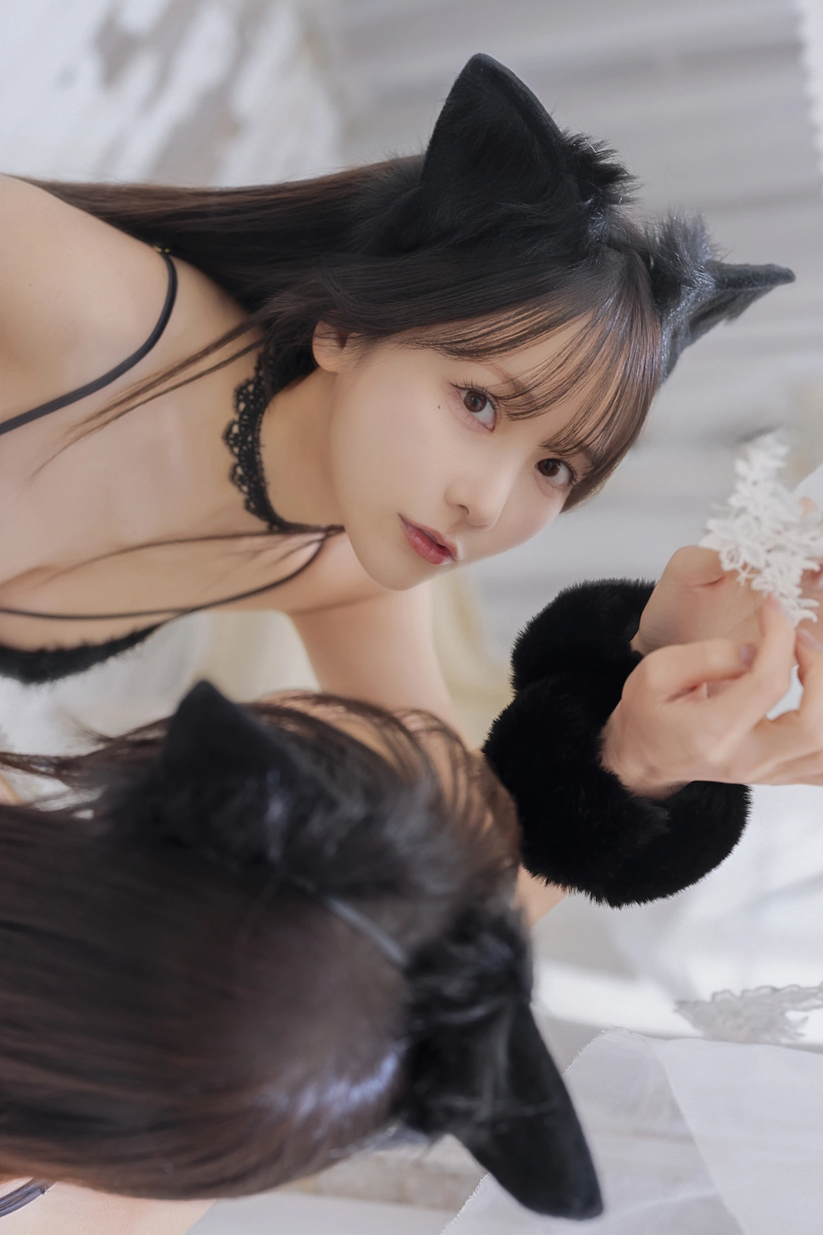 Kenken けんけん, 写真集 「KURO Animals」 Set.02 - P34