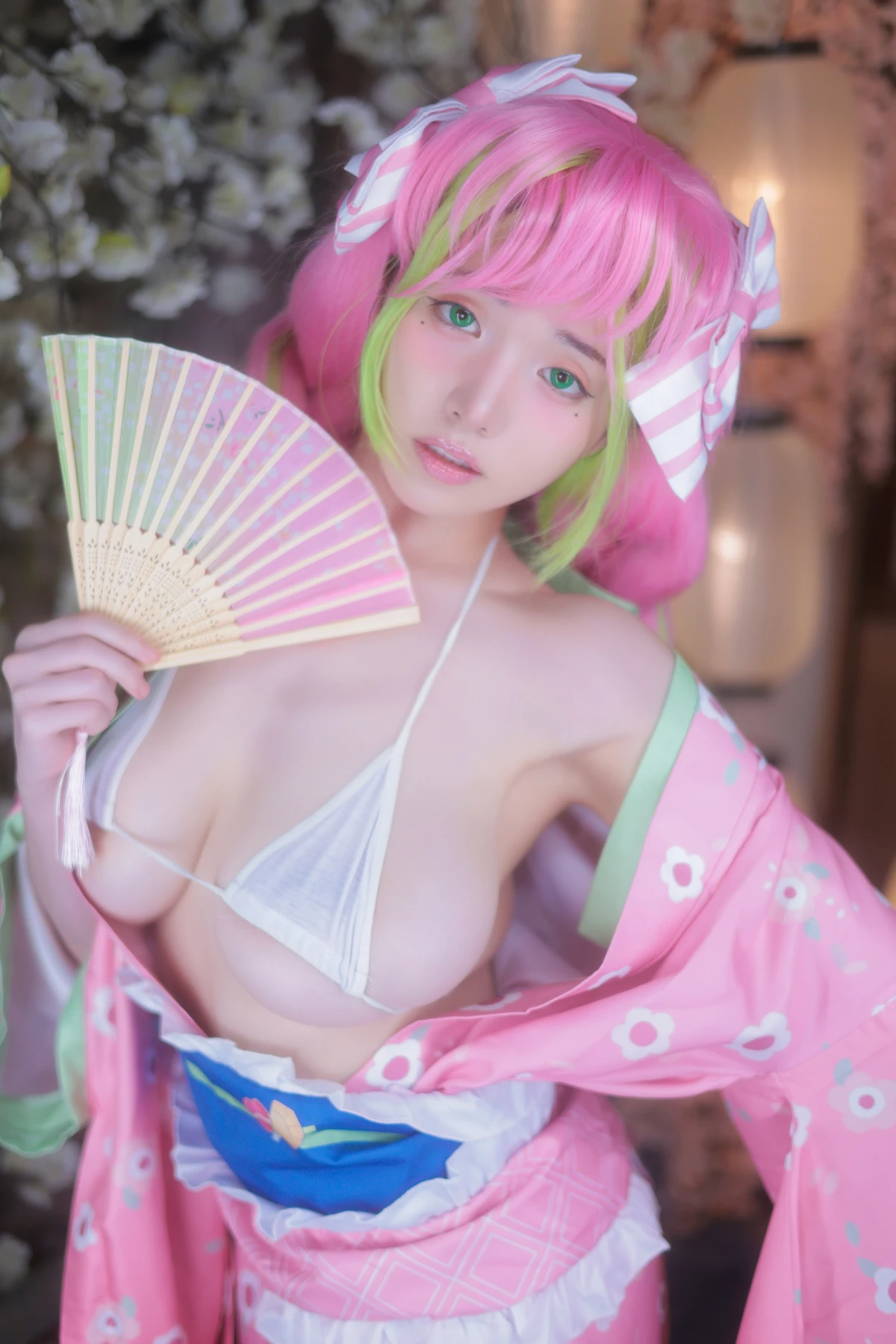 Yeon Woo 연우, Photobook 「MITSURI」 Set.01 - P9